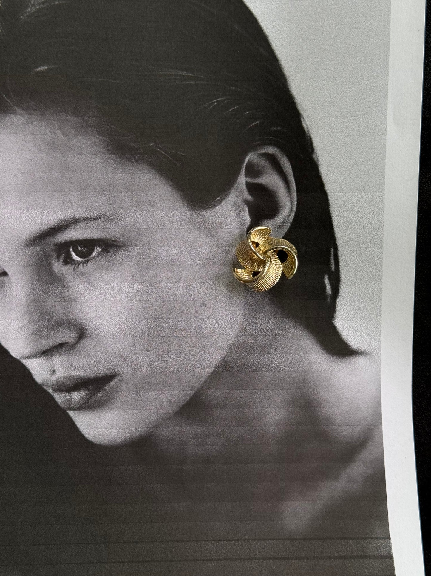 Vintage Gold Swirl Clip-On Earrings
