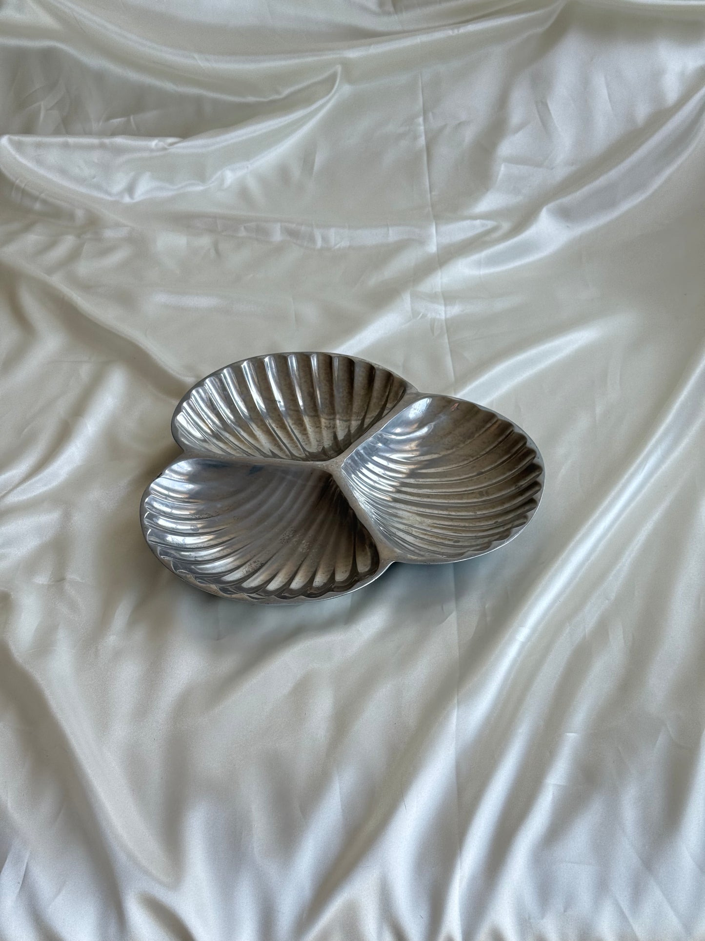 Large Triple Shell Catchall & Serving Dish