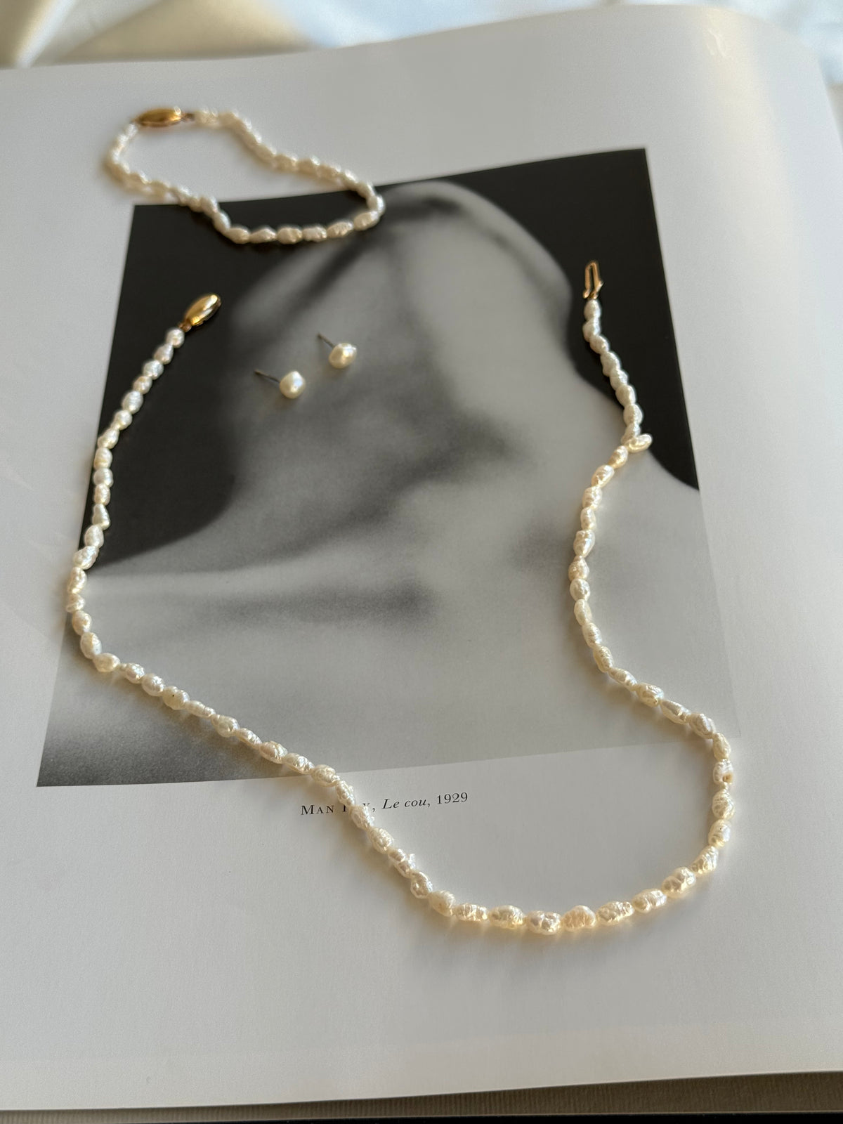 Vintage Freshwater Pearl Necklace, Bracelet & Stud Earrings Set