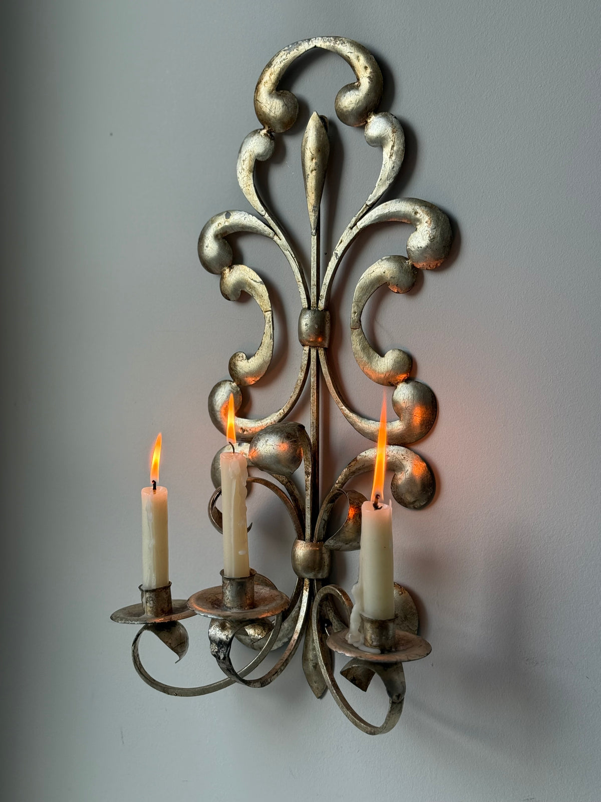 Vintage Italian Gilt Metal Three-Arm Wall Sconce – Made in Italy