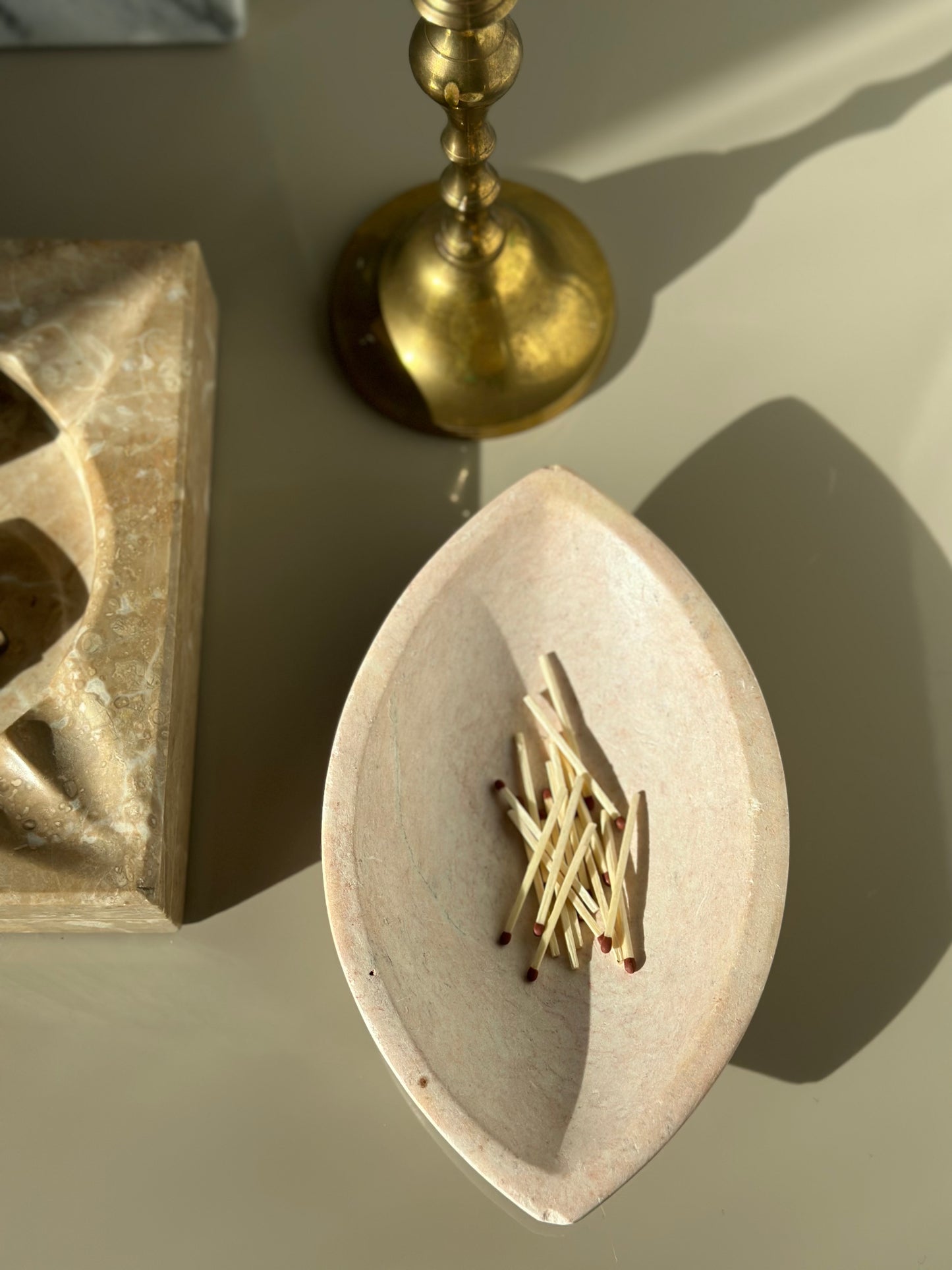 Pink stone catchall