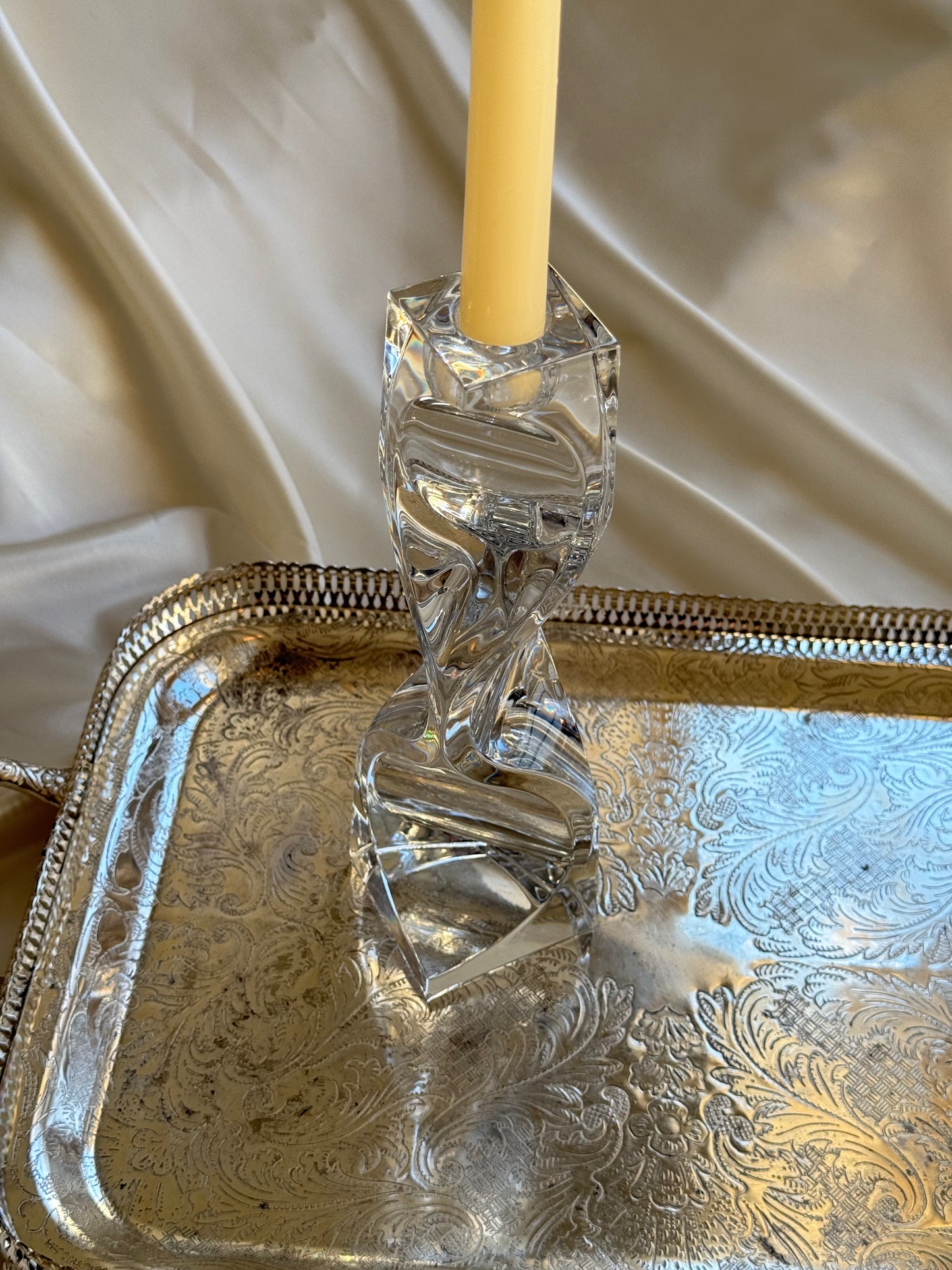 Rogaska Crystal Candleholder – Twisted Design