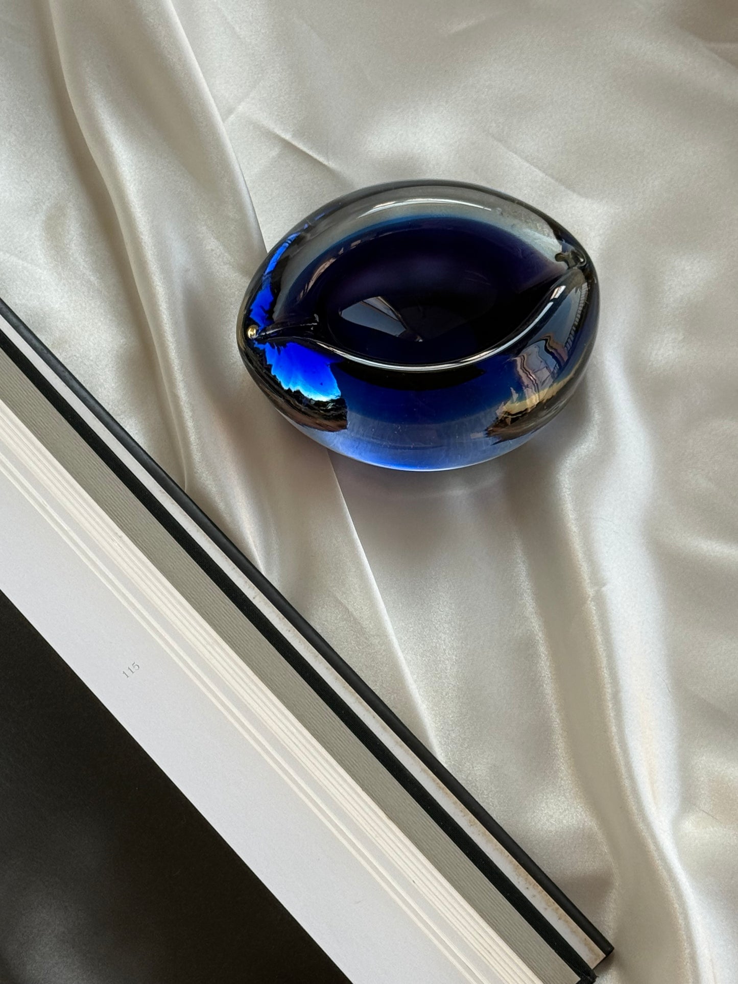 Vintage Cobalt Blue Art Glass Eye Ashtray