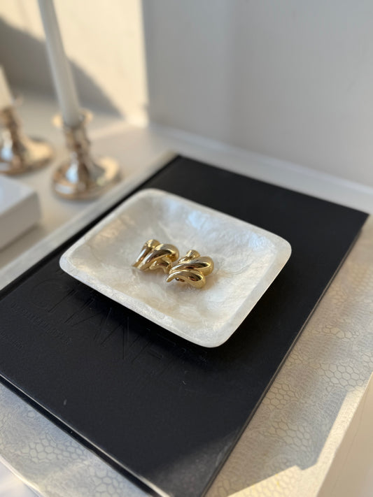 Set of 2 Capiz Shell Trays