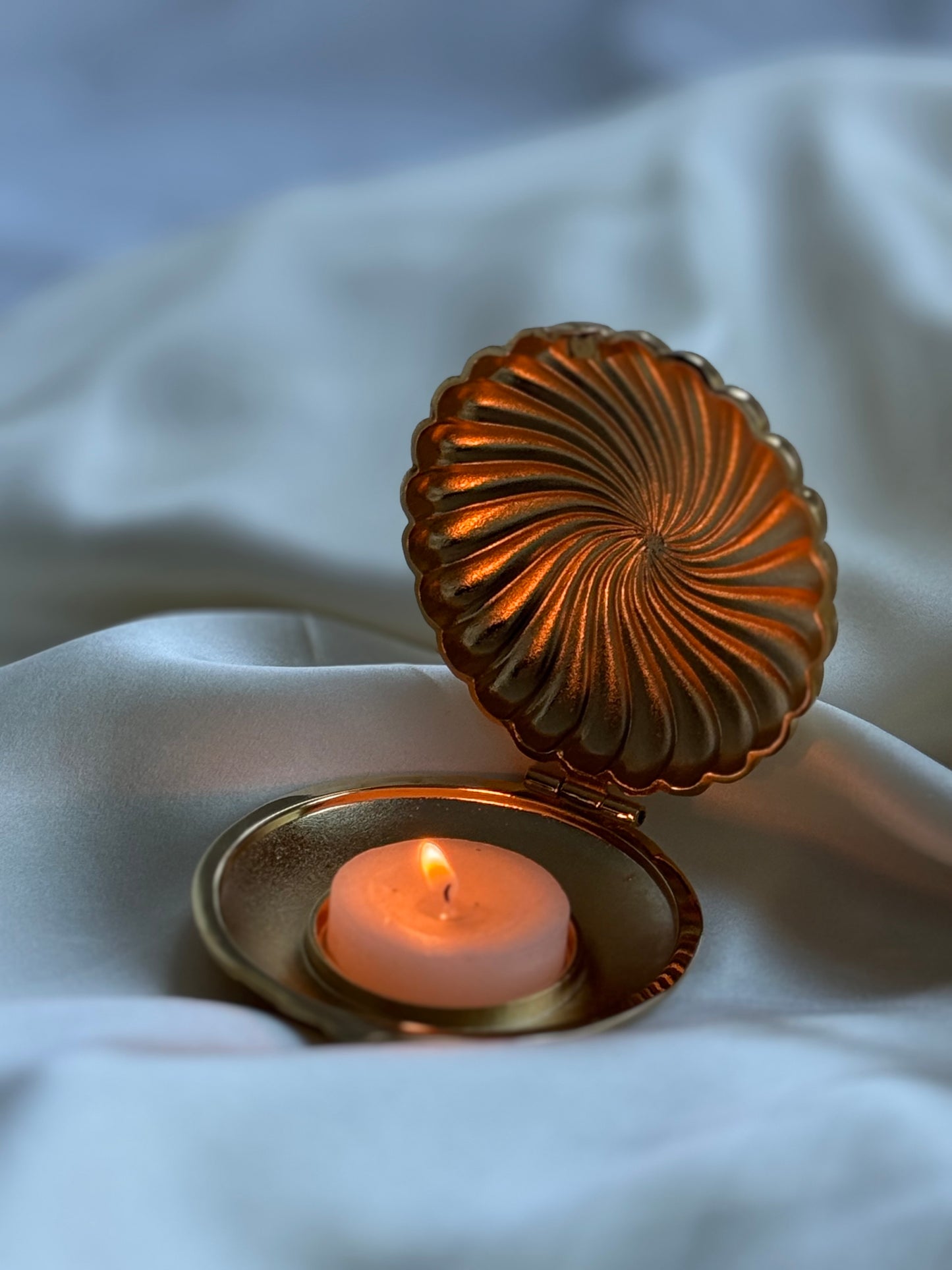 Vintage Partylite Gold Clamshell Candle Holder