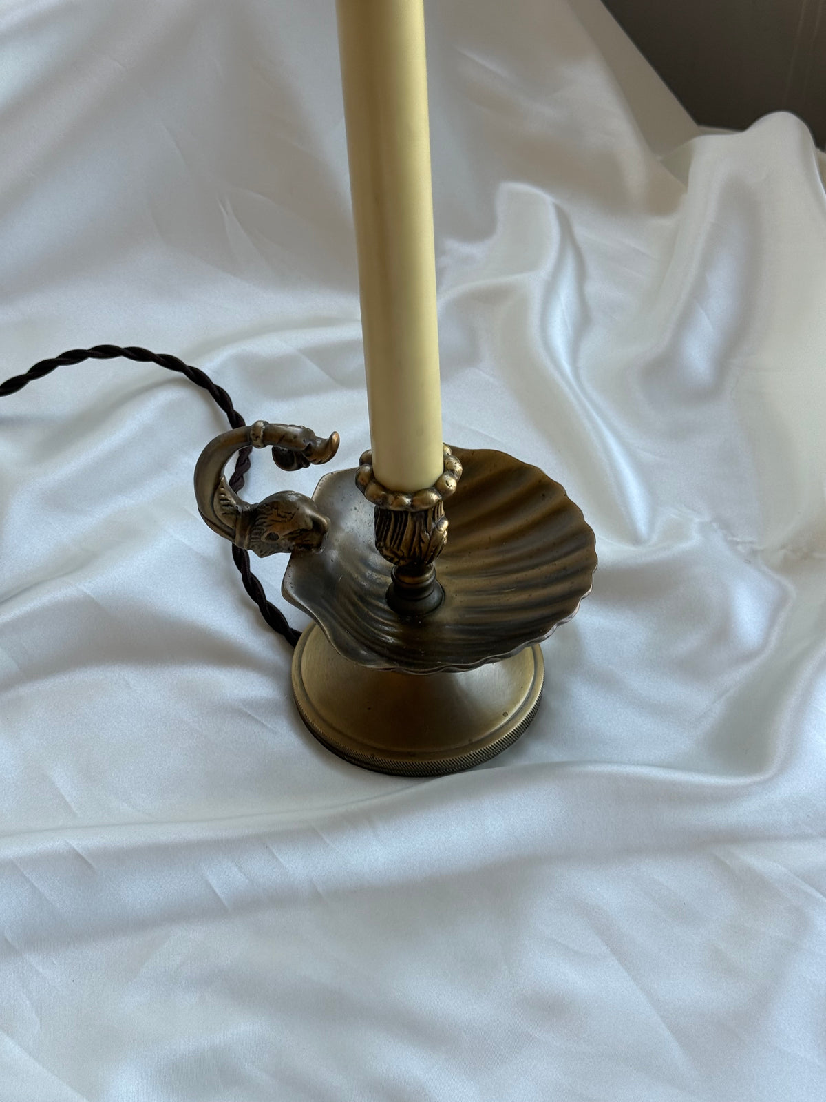 Vintage Brass Shell Table Lamp