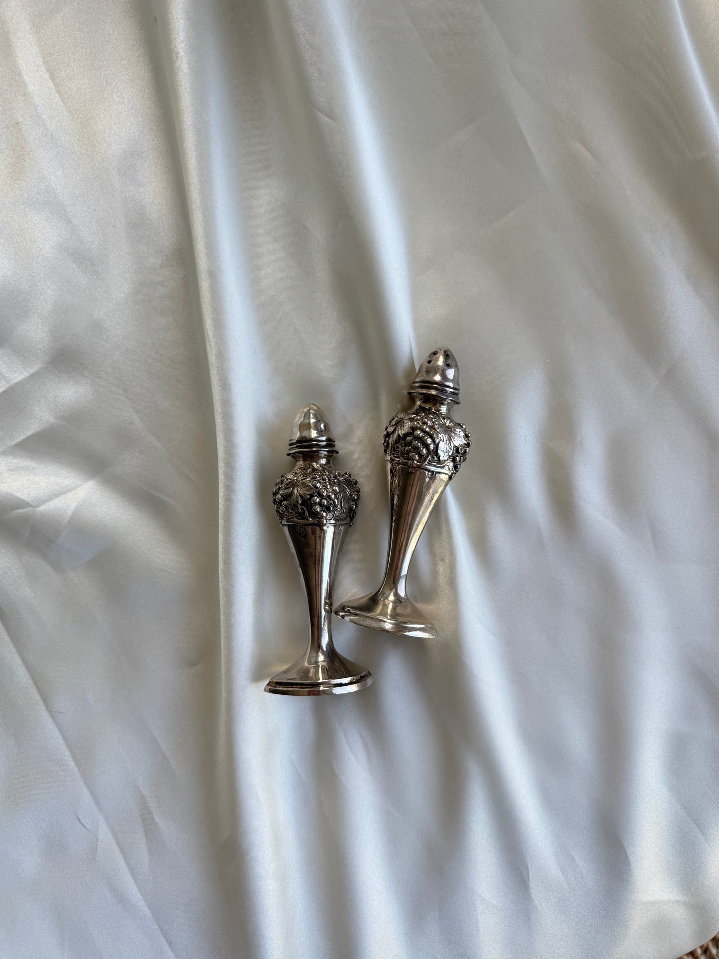 Vintage Silver Plate Grape Motif Salt & Pepper Shakers
