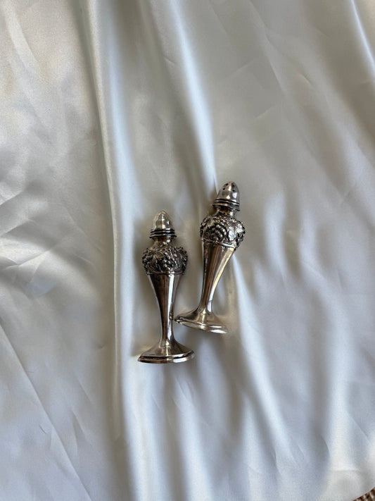 Vintage Silver Plate Grape Motif Salt & Pepper Shakers