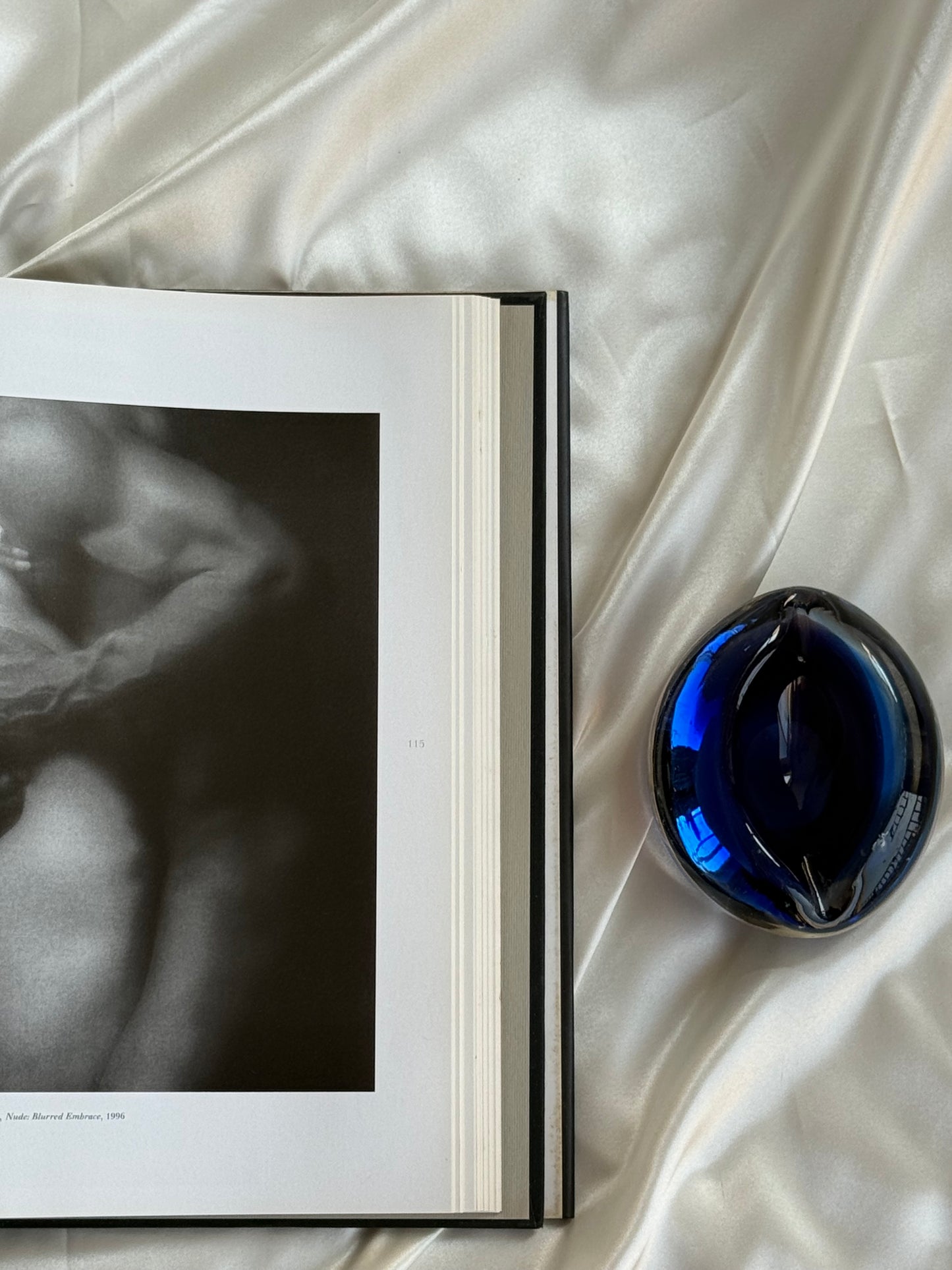 Vintage Cobalt Blue Art Glass Eye Ashtray