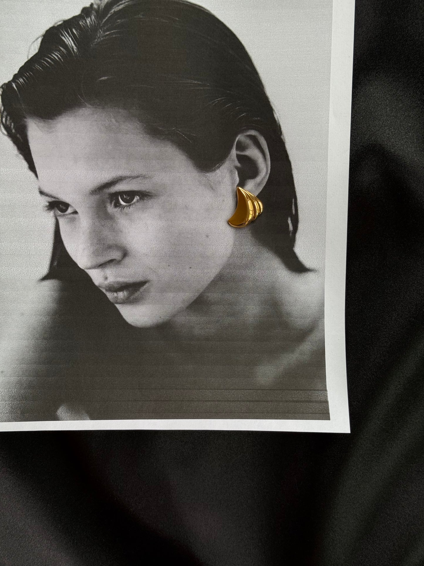 Vintage MONET Sculptural Gold-Tone Stud Earrings