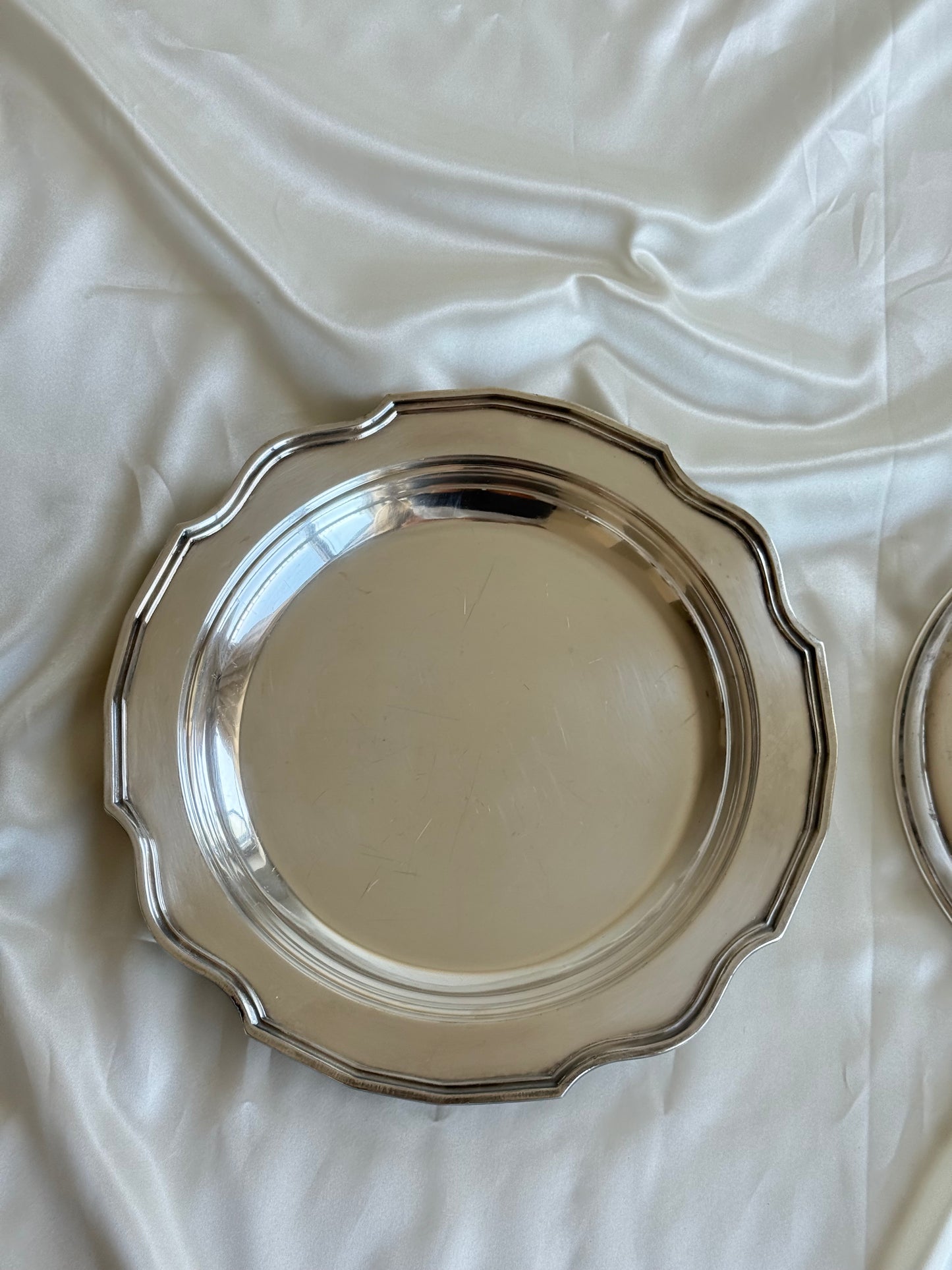 Vintage 12” Silver-Plated Domed Serving Dish – Round Pancake & Entrée Warmer