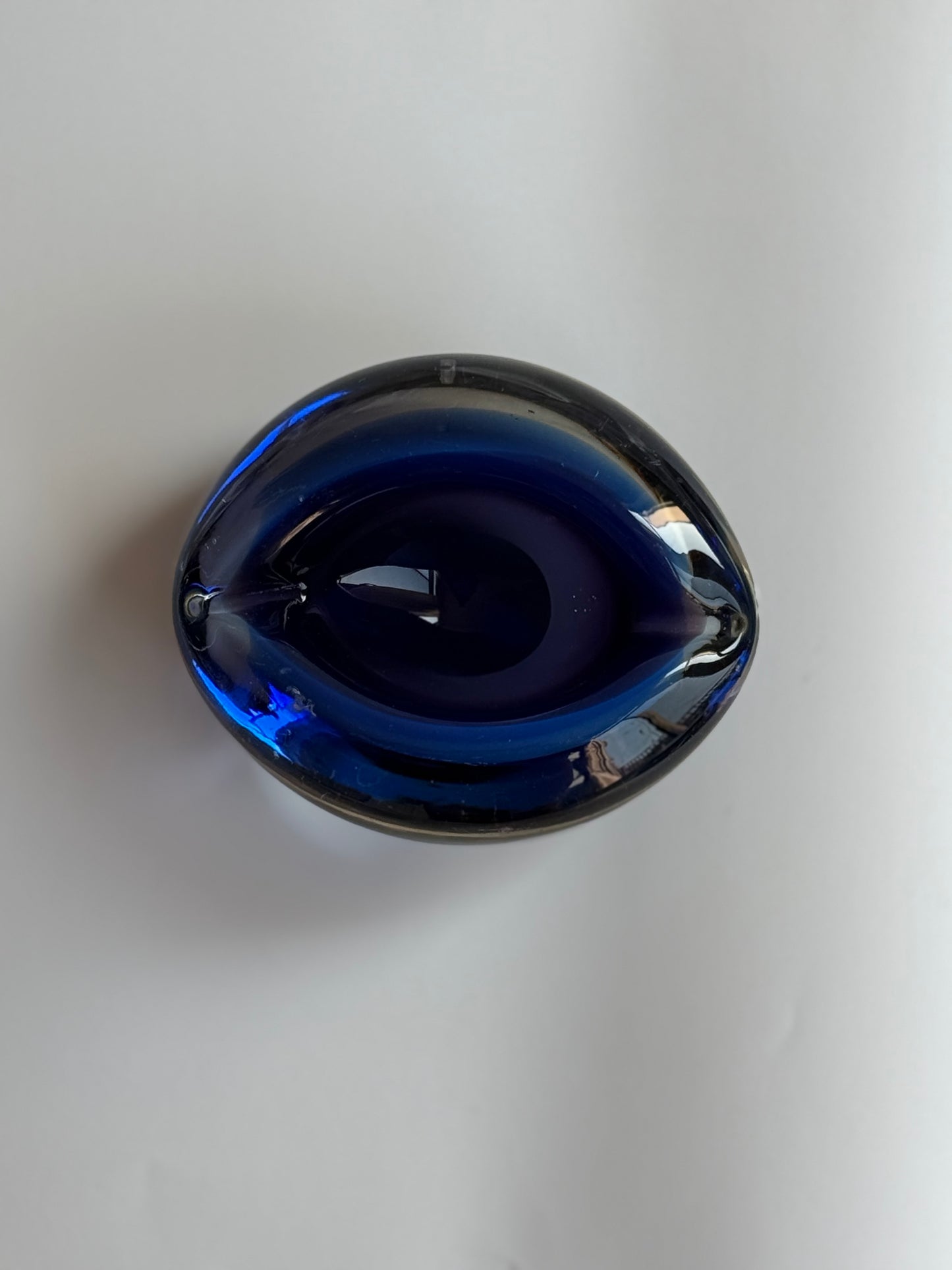 Vintage Cobalt Blue Art Glass Eye Ashtray