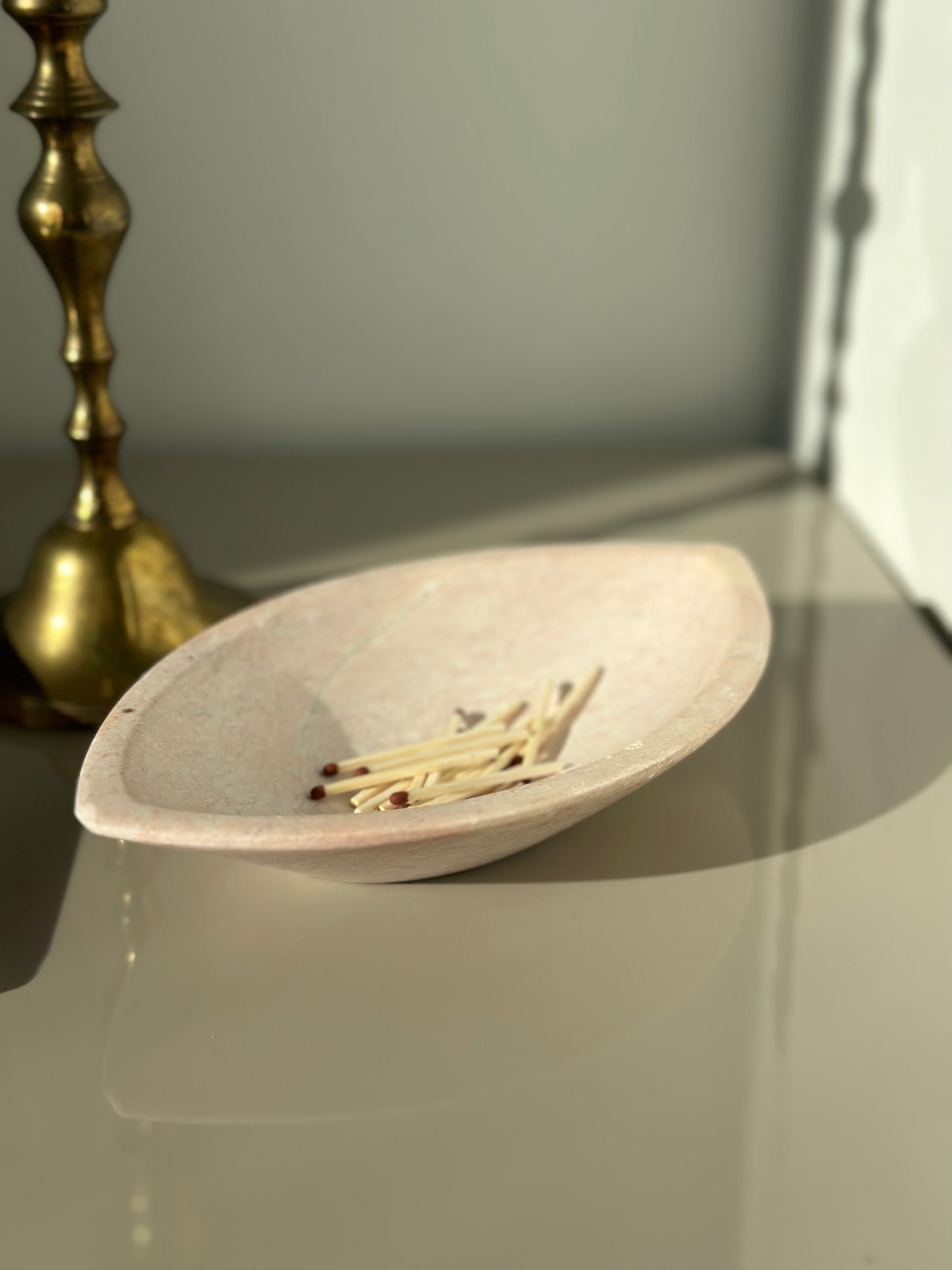 Pink stone catchall