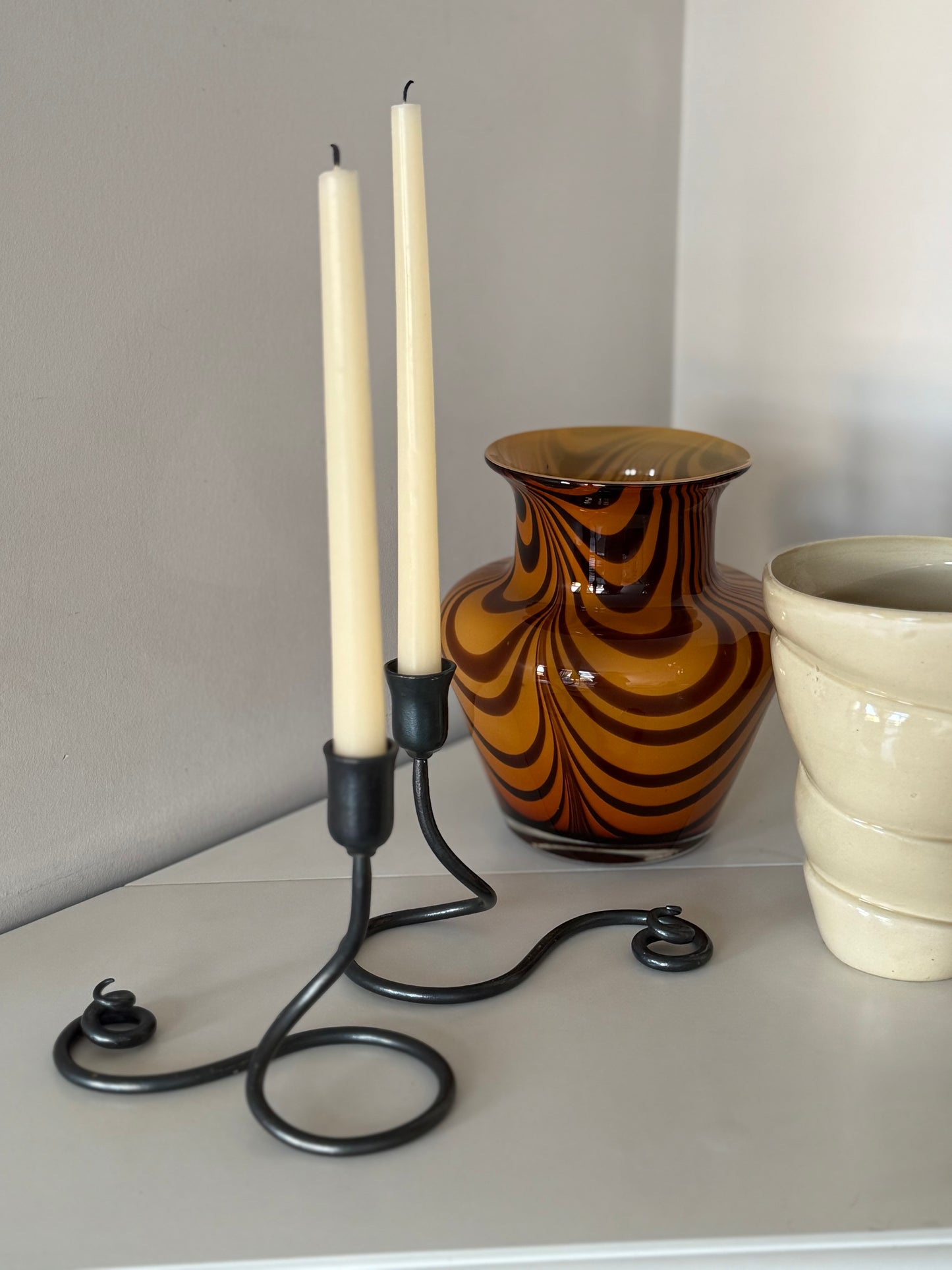 Vintage Art Glass Vase – Amber & Brown Swirl