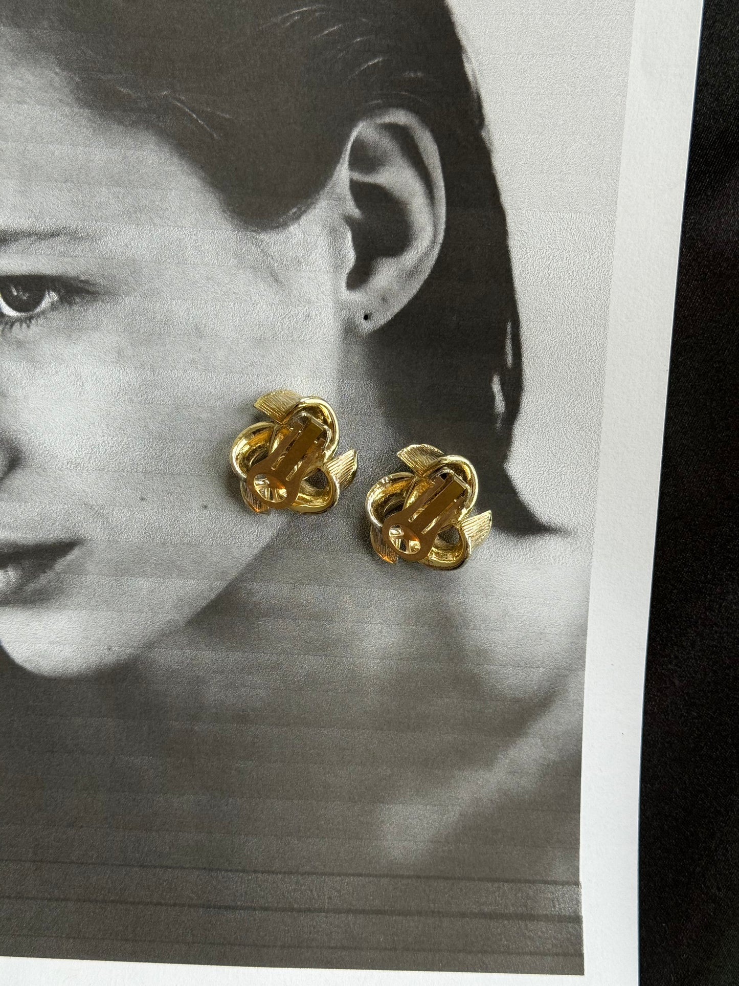 Vintage Gold Swirl Clip-On Earrings