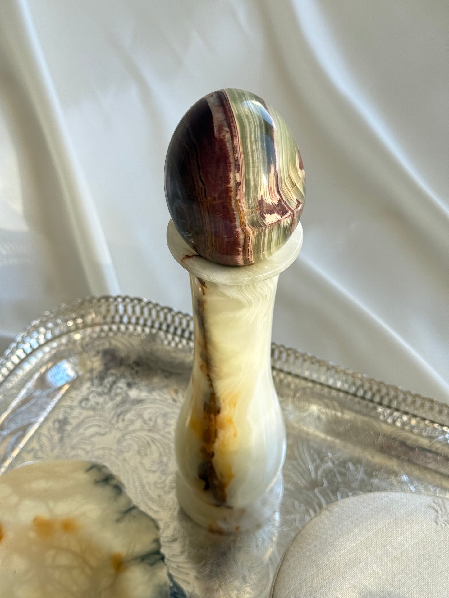 Vintage Onyx Egg Sculpture