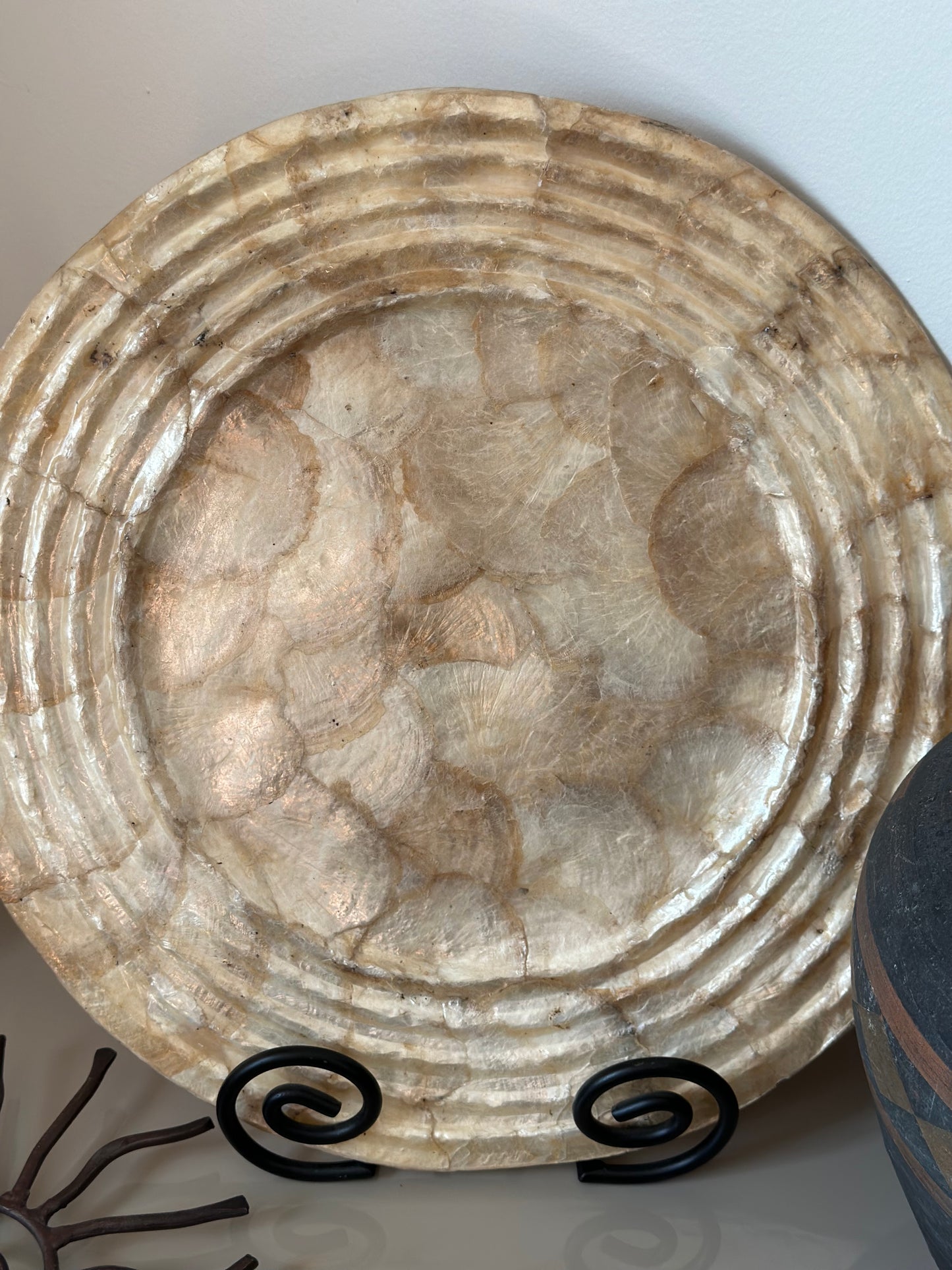 Capiz shell plate