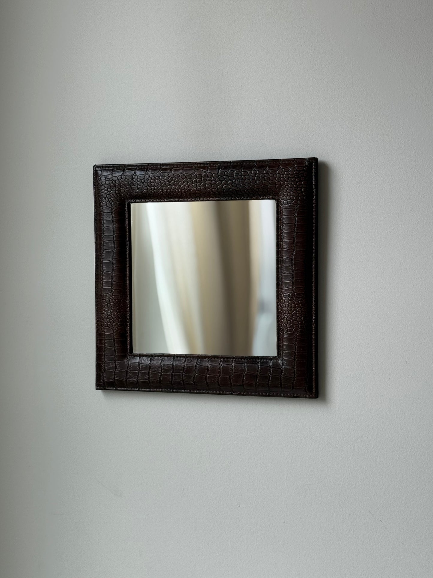 Embossed Croc Leather Mirror – Minimalist Square Wall Accent