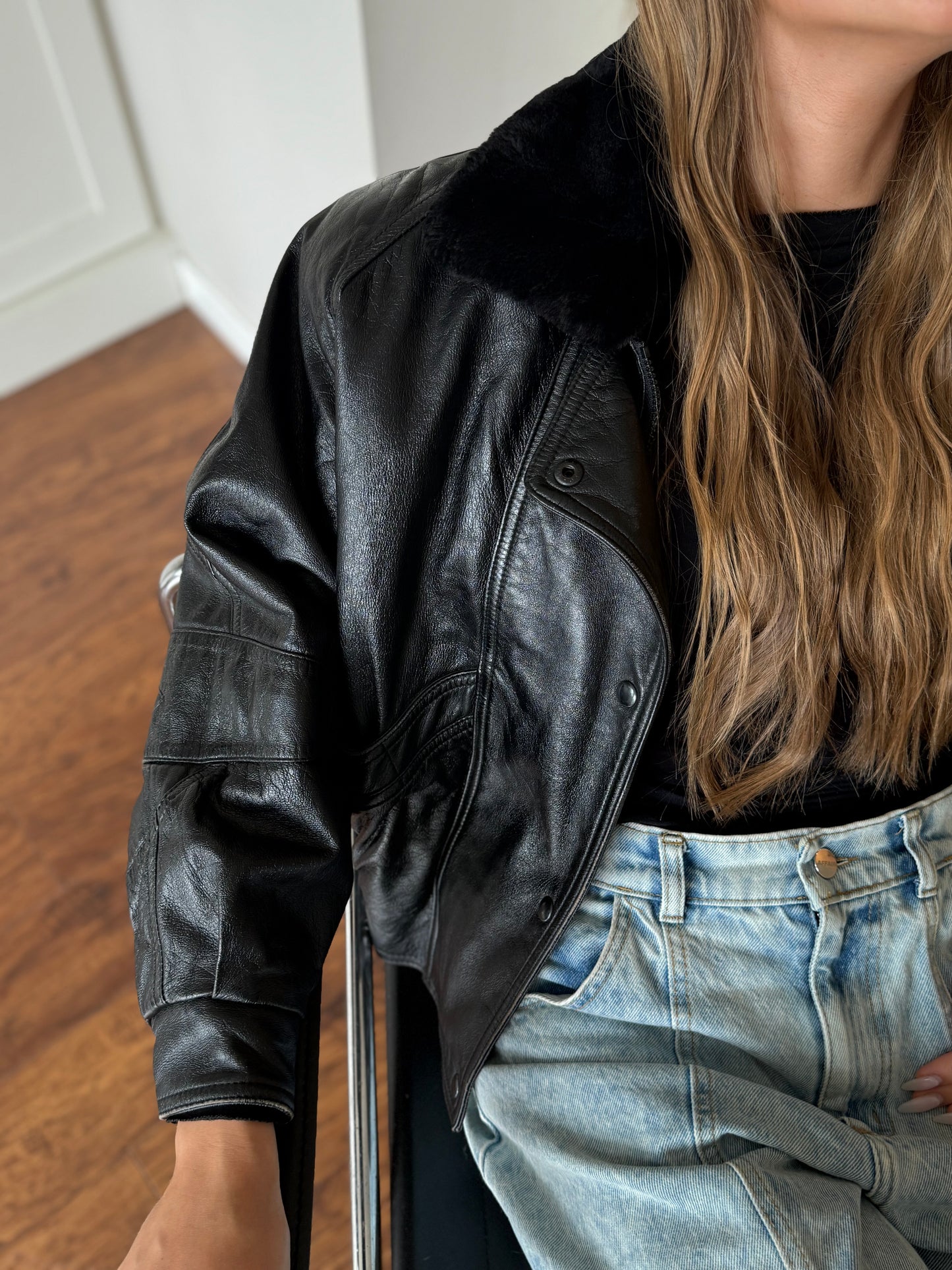 Vintage Black Leather Bomber Jacket with fur collar