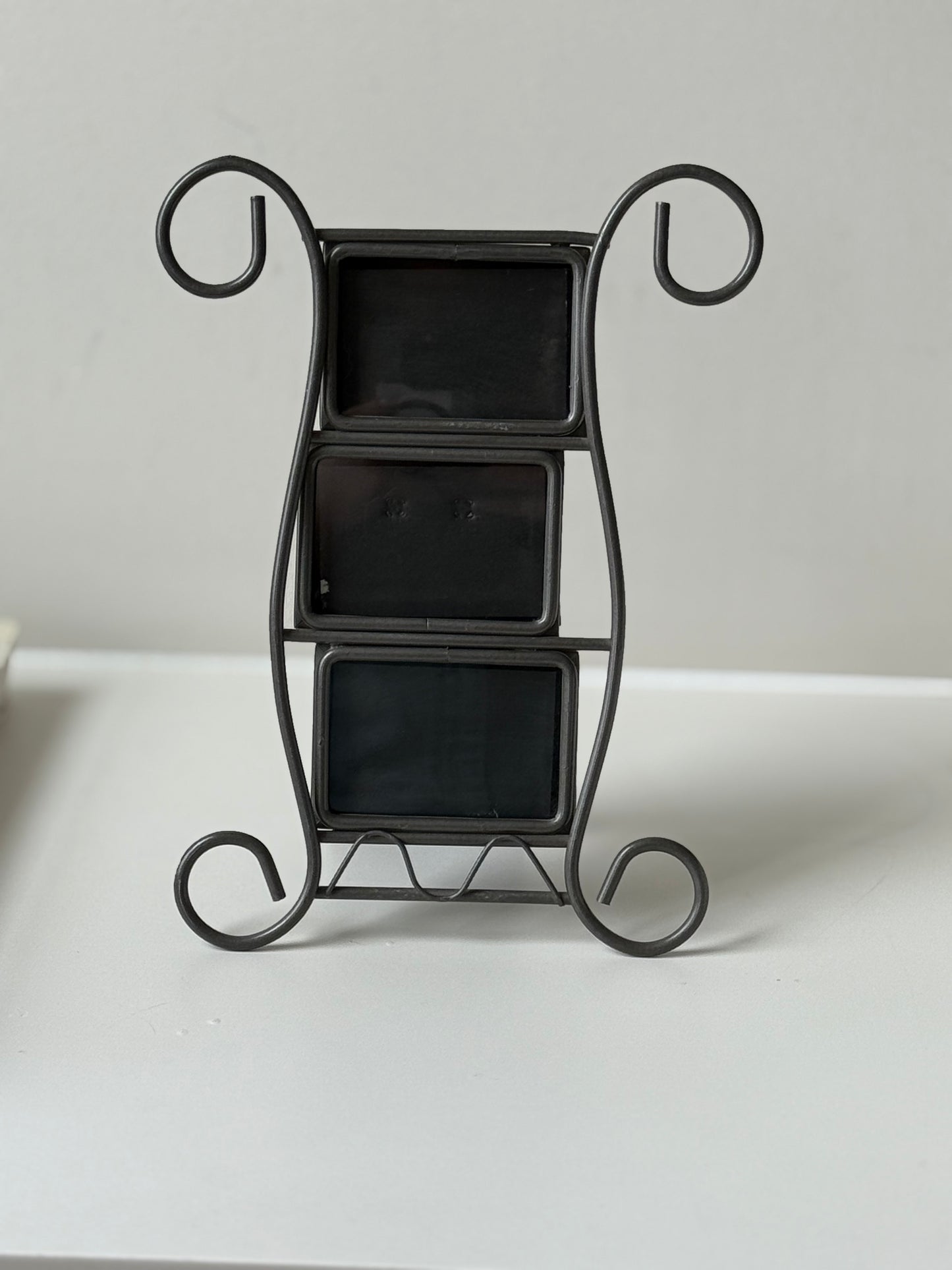 Vintage Metal Photo Frame Stand – Triple Frame
