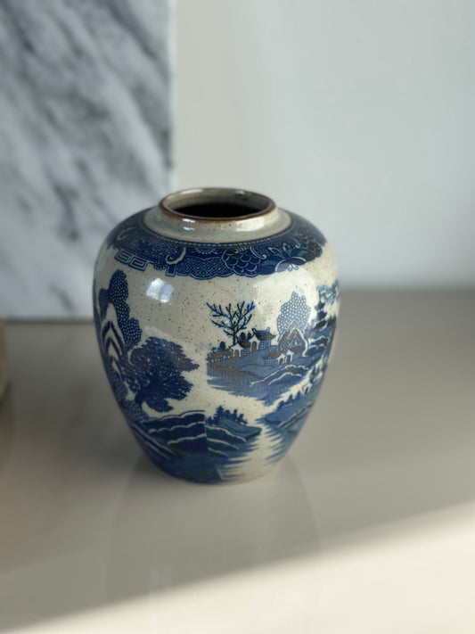 Oriental vase