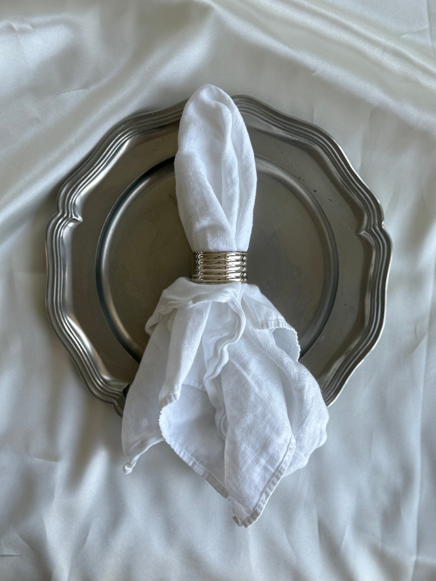Vintage Silver Plated Napkin Rings – Set of 8