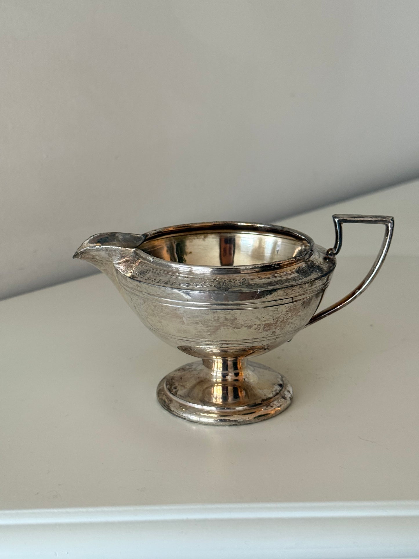 Vintage Silver-Plated Gravy Boat / Sauce Server