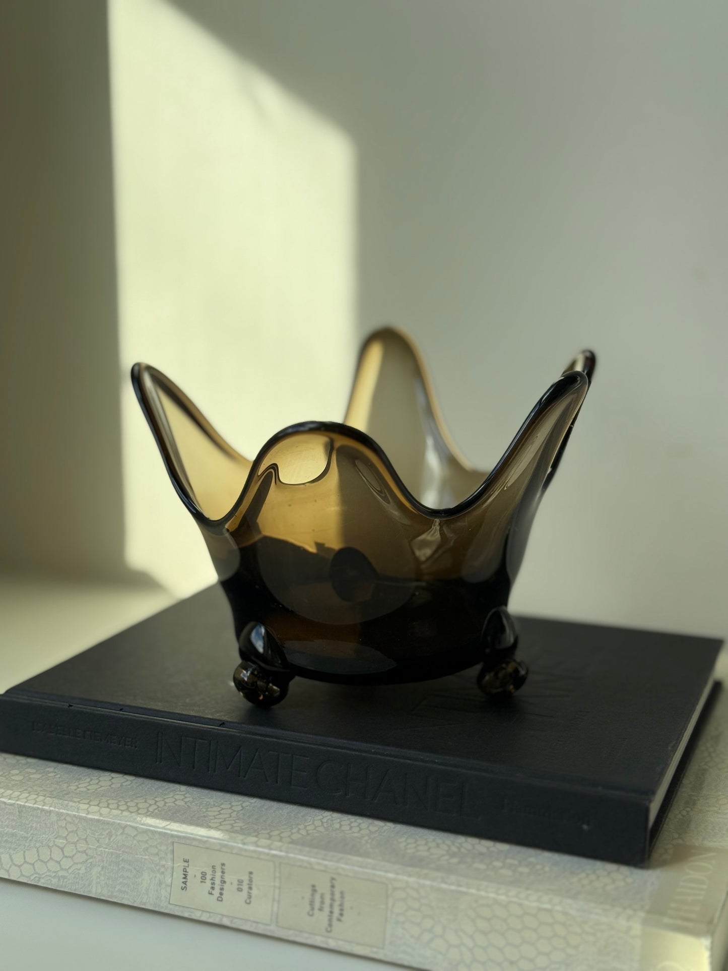 Vintage Smoky Art Glass Bowl – Sculptural Footed Form