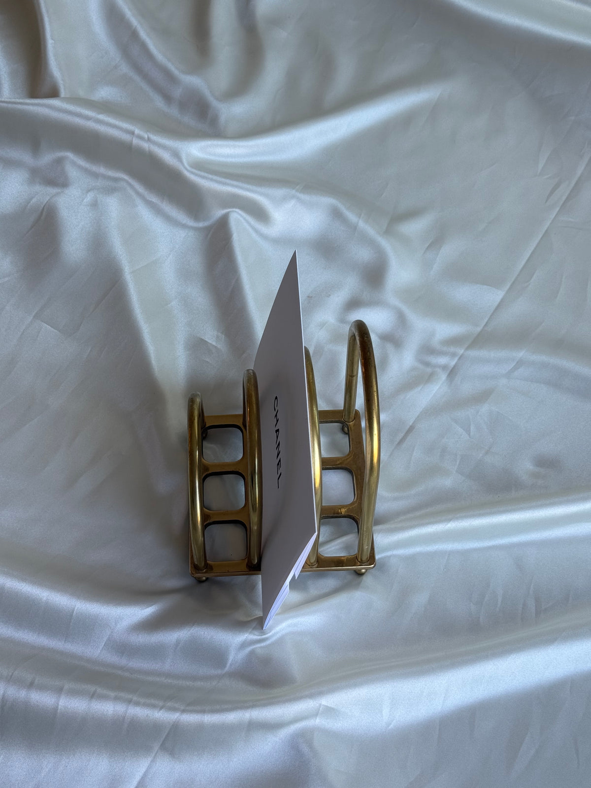 Vintage Brass Graduated Letter & Mail Holder – Mid-Century Style Desk Organizer