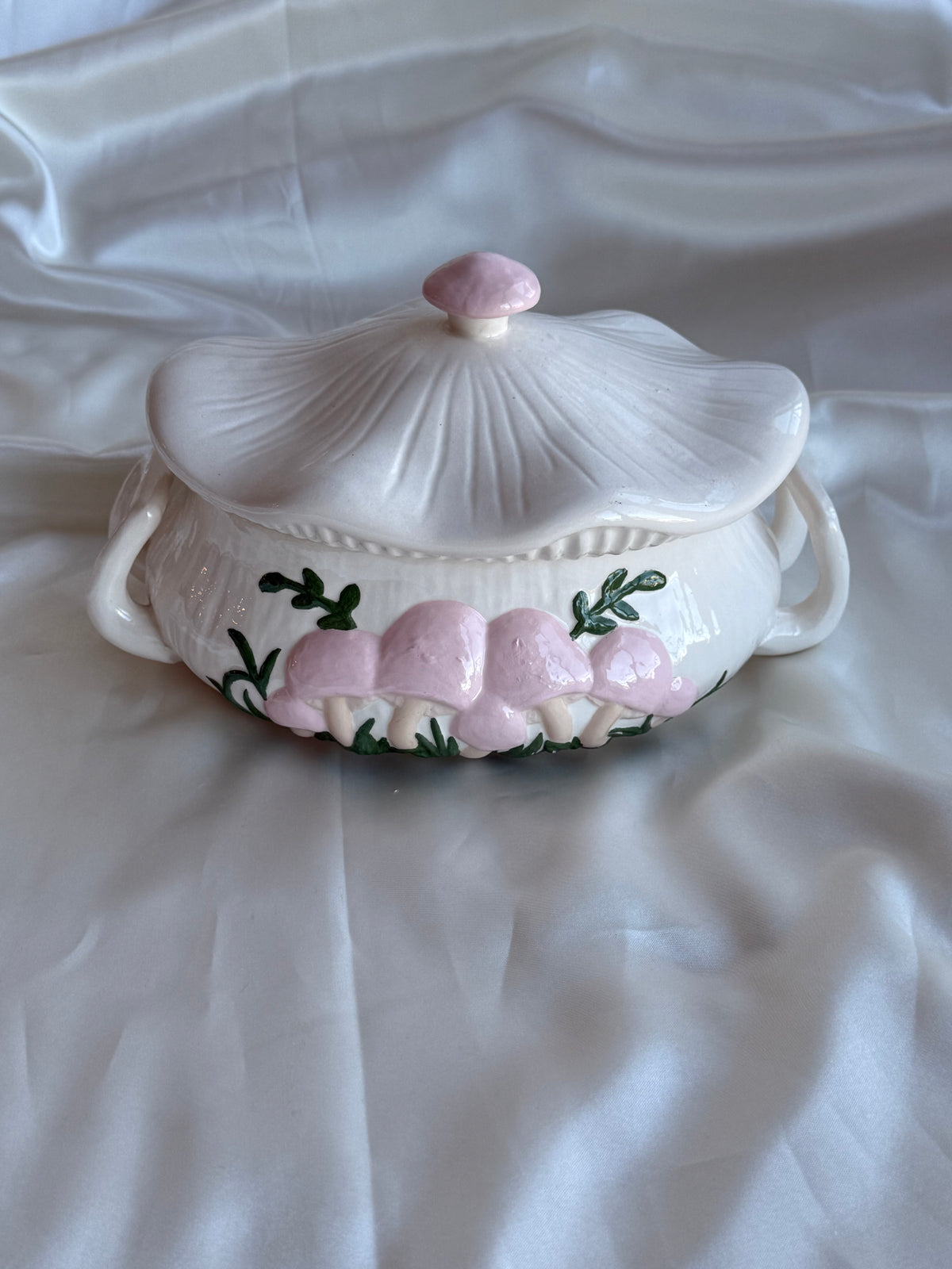 Vintage Ceramic Mushroom Tureen / Covered Serving Bowl