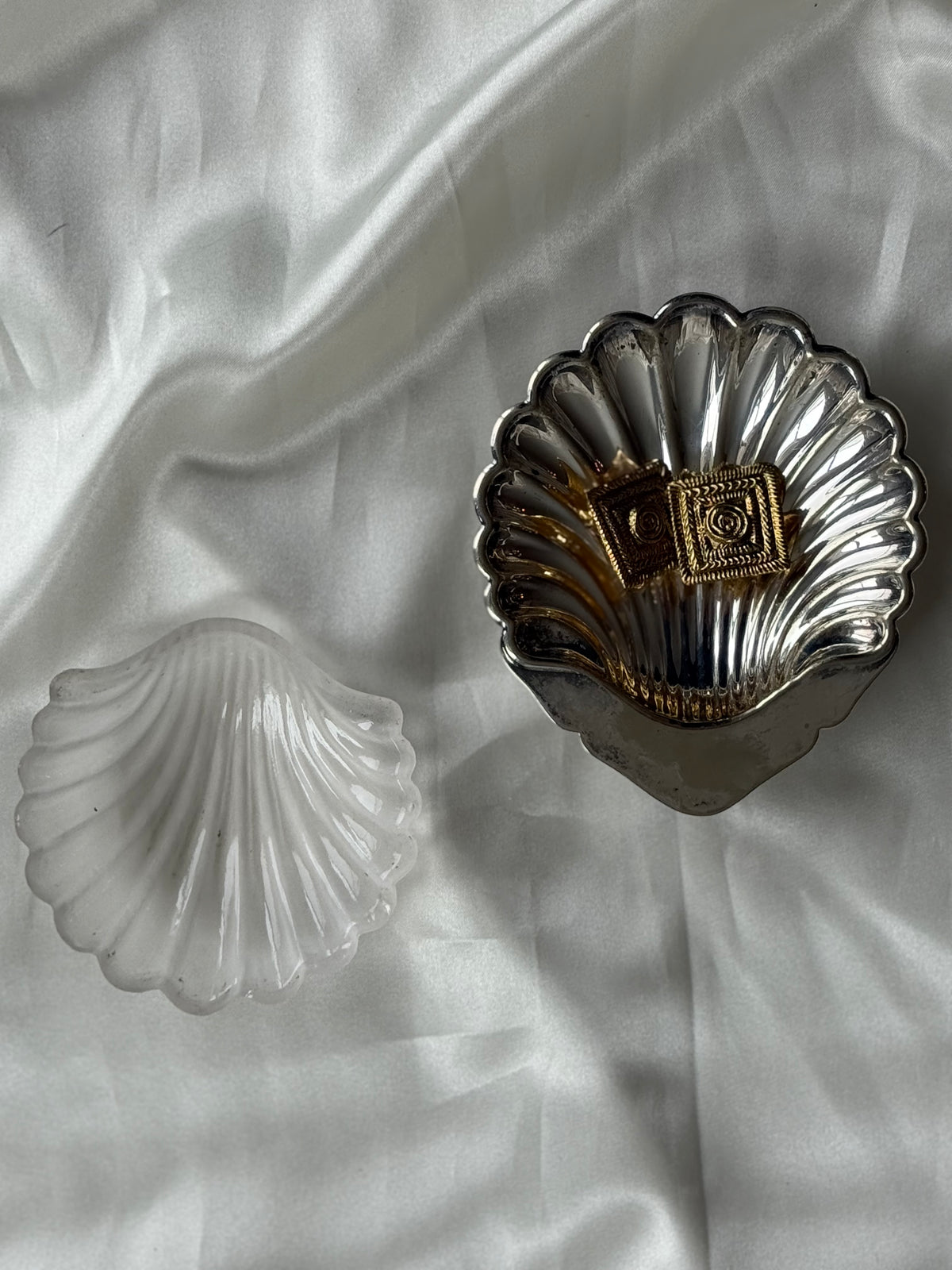 Vintage English Silver-Plated Shell Dish with Removable Glass Insert | Helios Plate