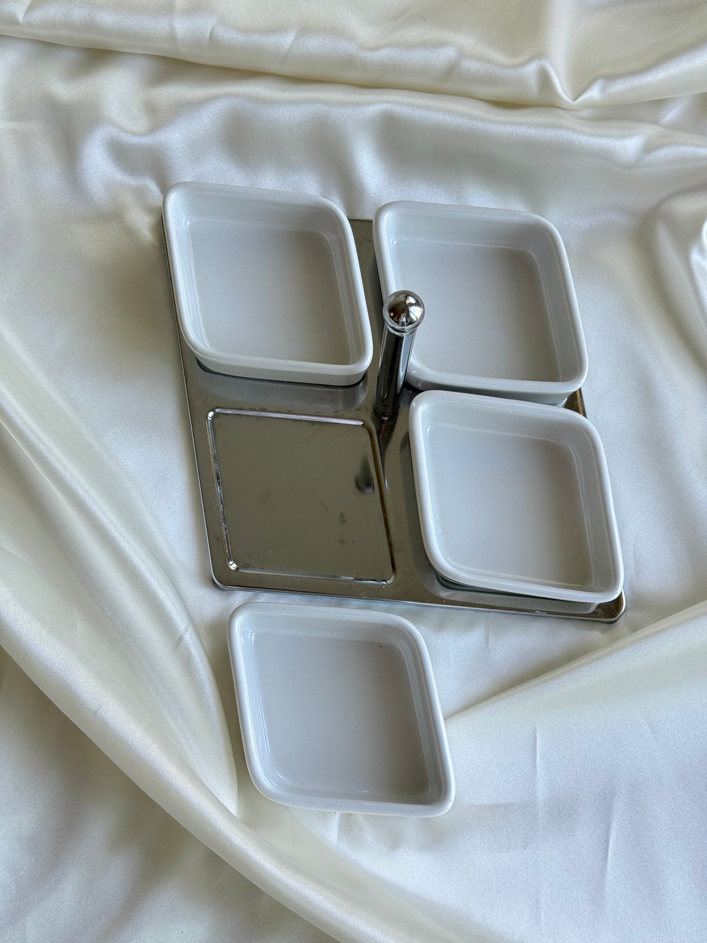 Condiment Serving Set