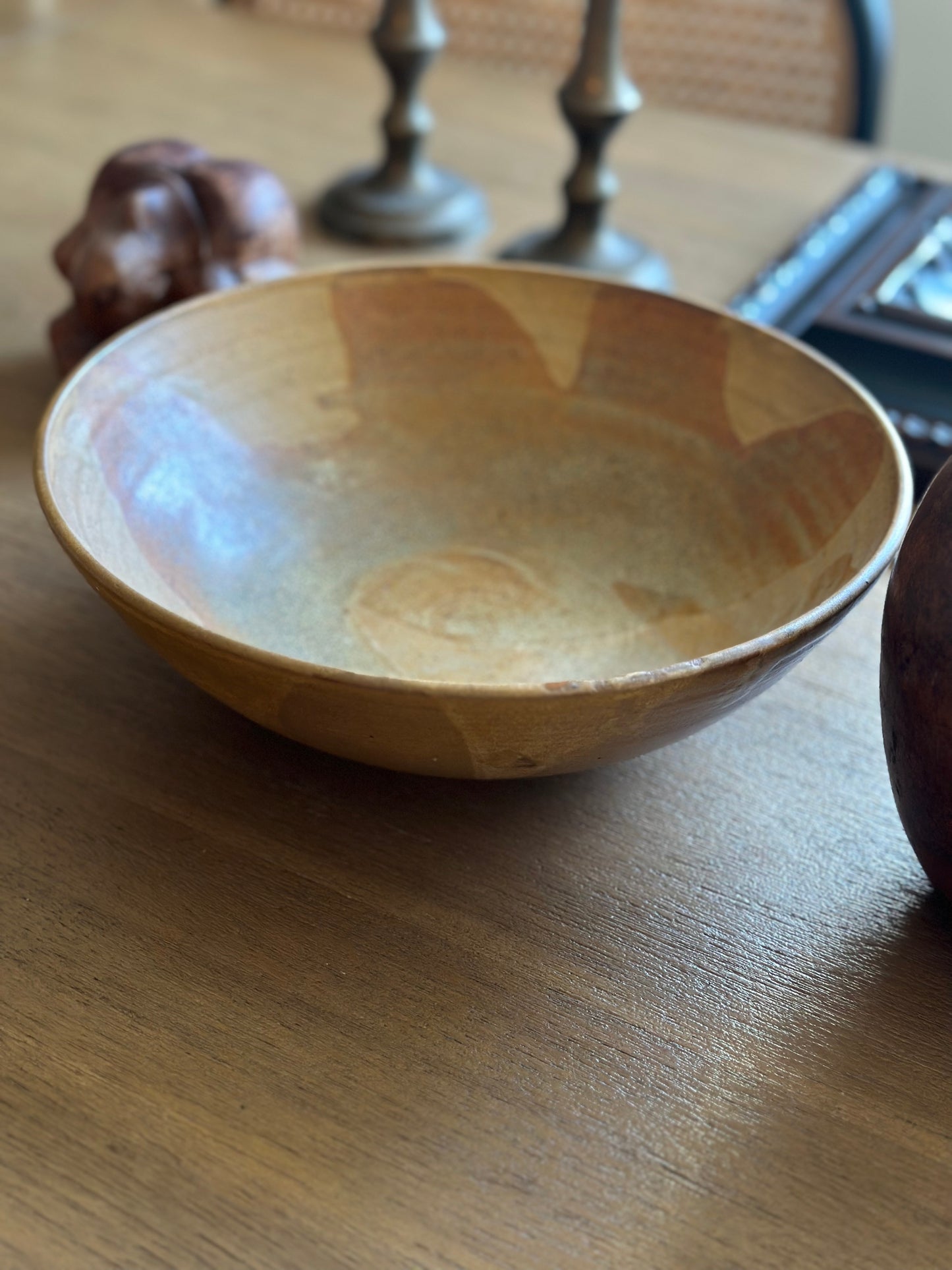 Ceramic pottery bowl