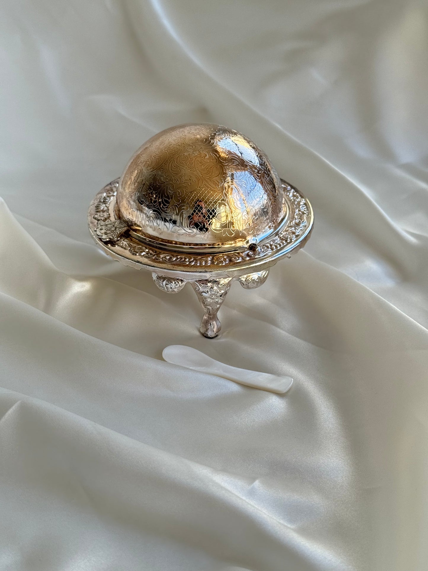 Vintage English Silver-Plated Caviar Server with Mother-of-Pearl Spoon