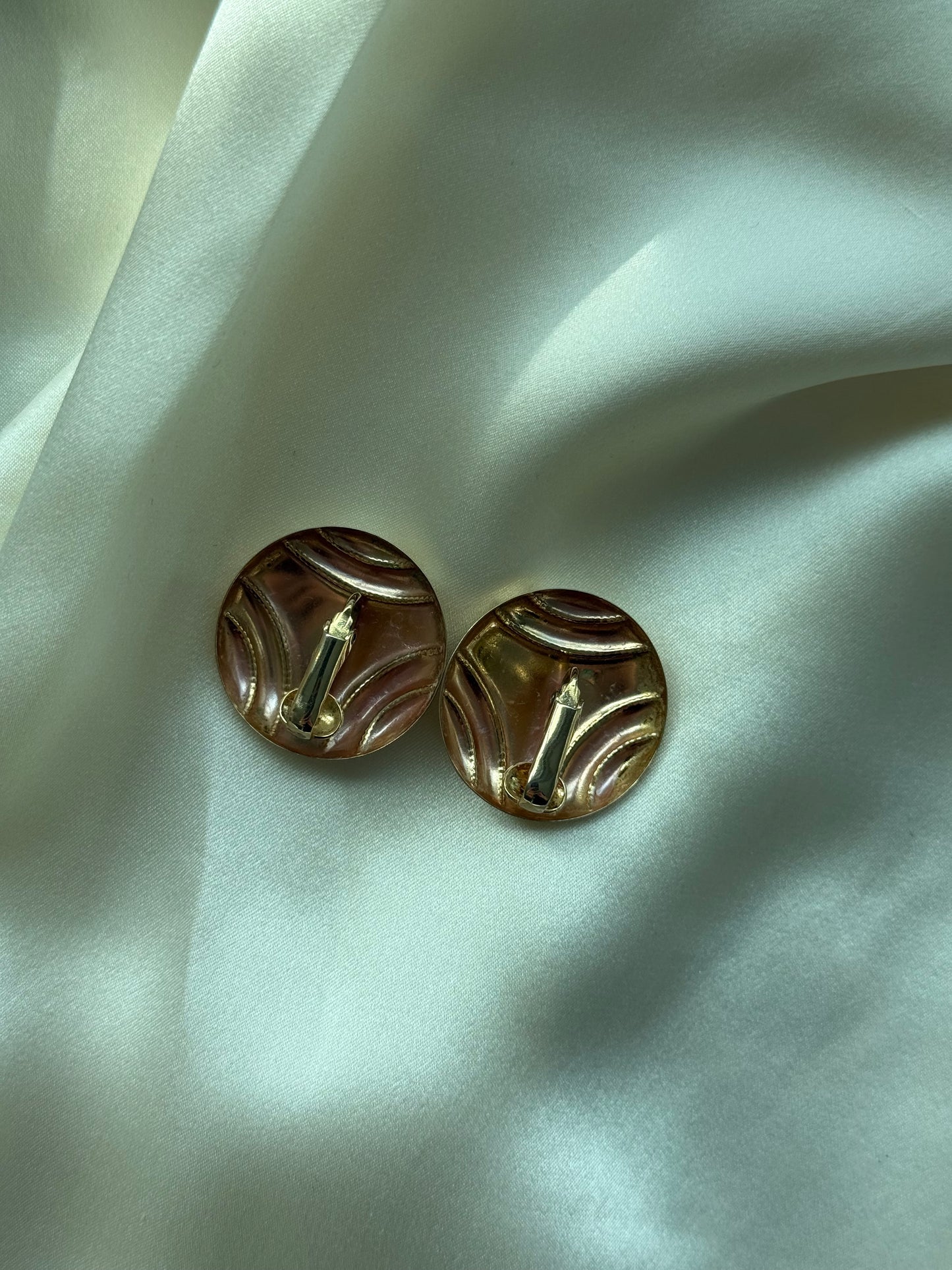 Vintage Gold Tone Clip-On Earrings