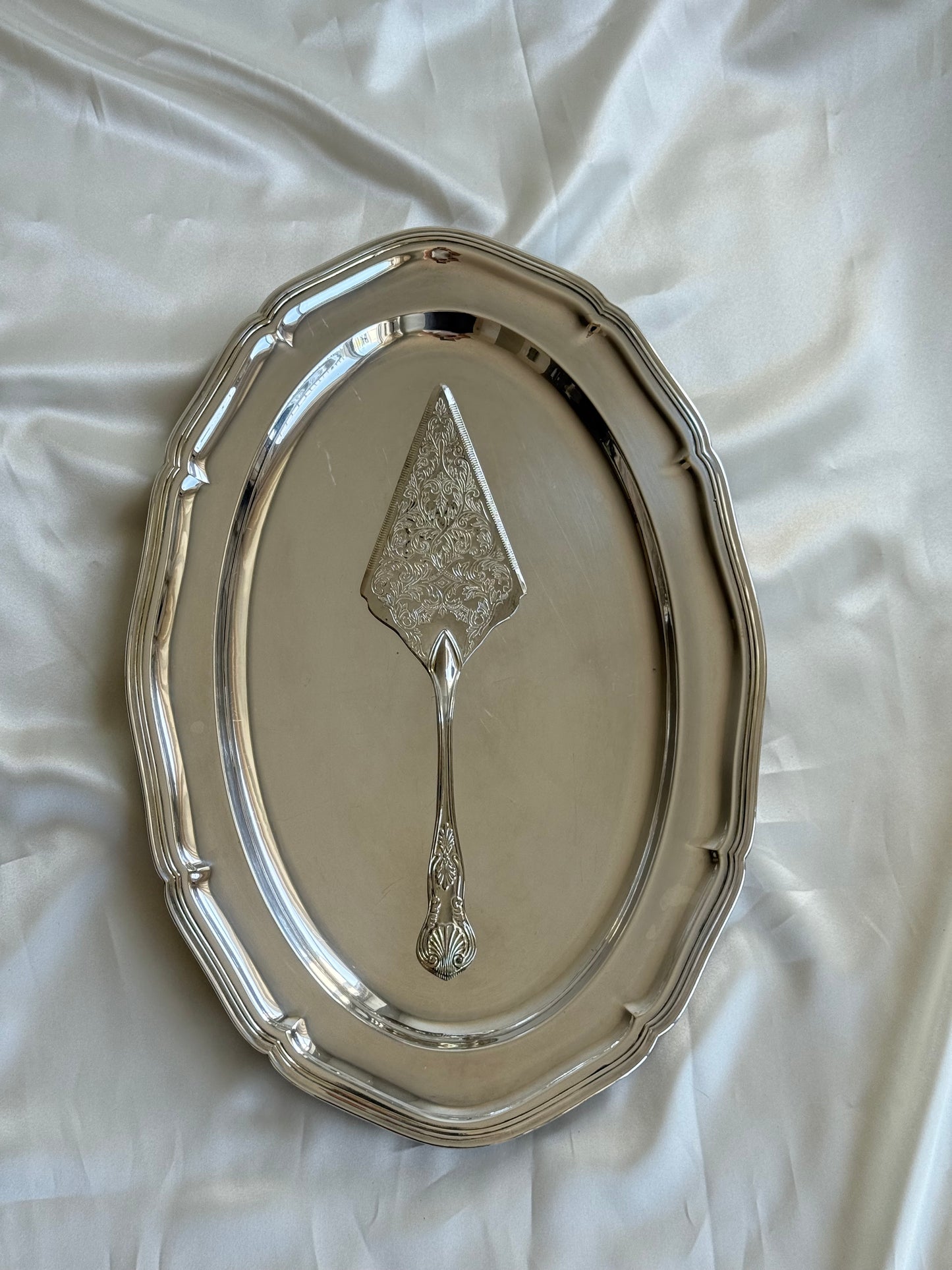 Vintage Large Silver Plated Serving Tray & Cake Server Set