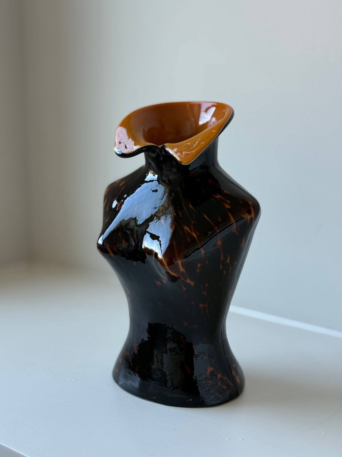 Vintage Tortoiseshell Art Glass Female Torso Vase