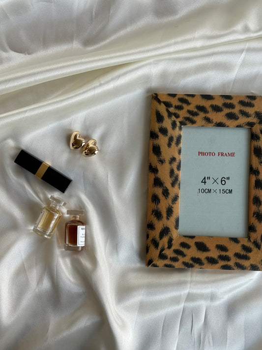 Vintage Safari Leopard Print Wooden Picture Frame – Seymour Mann