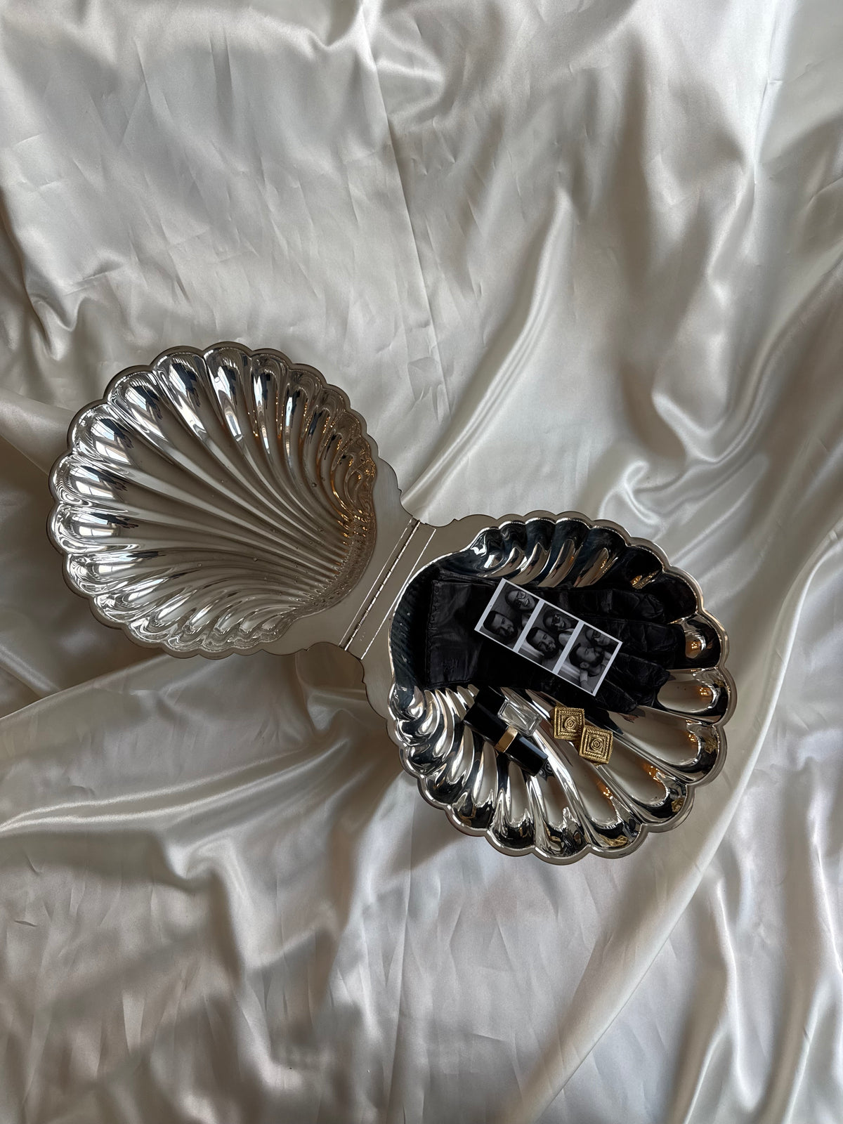 Vintage Leonard Silver Plated Swan & Shell Serving Dish