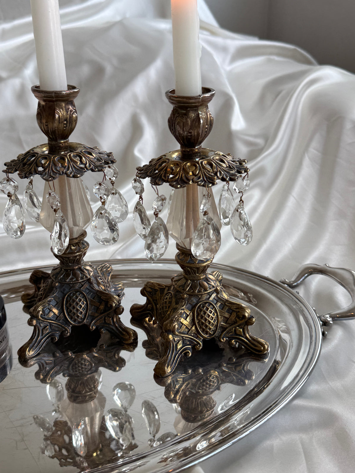 Vintage Hollywood Regency Crystal Prism Candlesticks – Pair