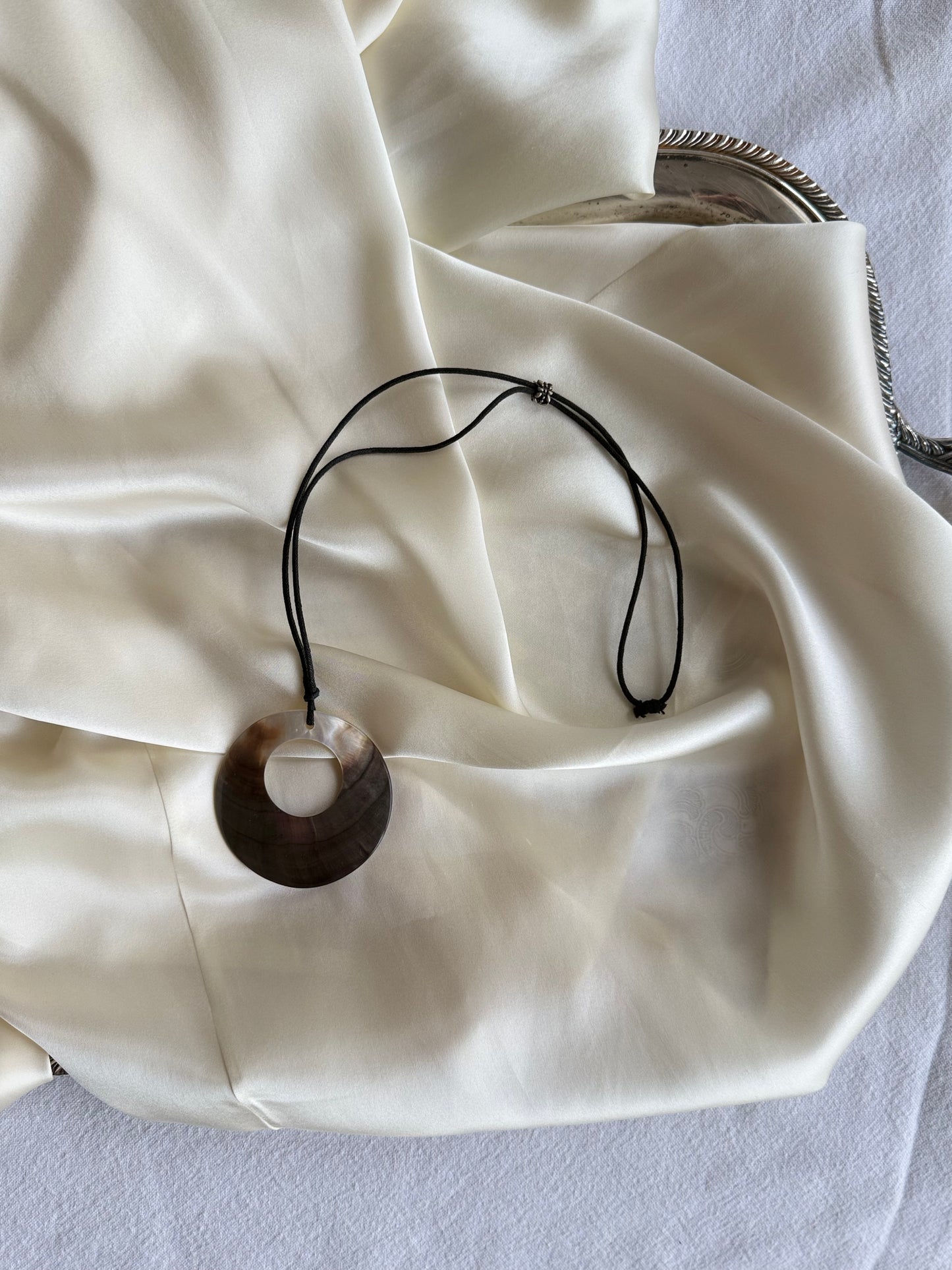 Natural Horn Circle Pendant Necklace