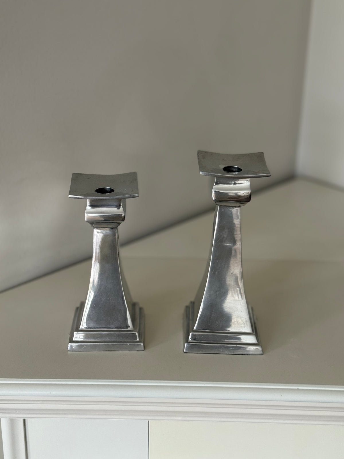 Vintage Silver-Tone Architectural Candle Holders – Set of 2
