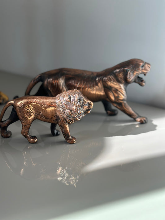 Two animal figures