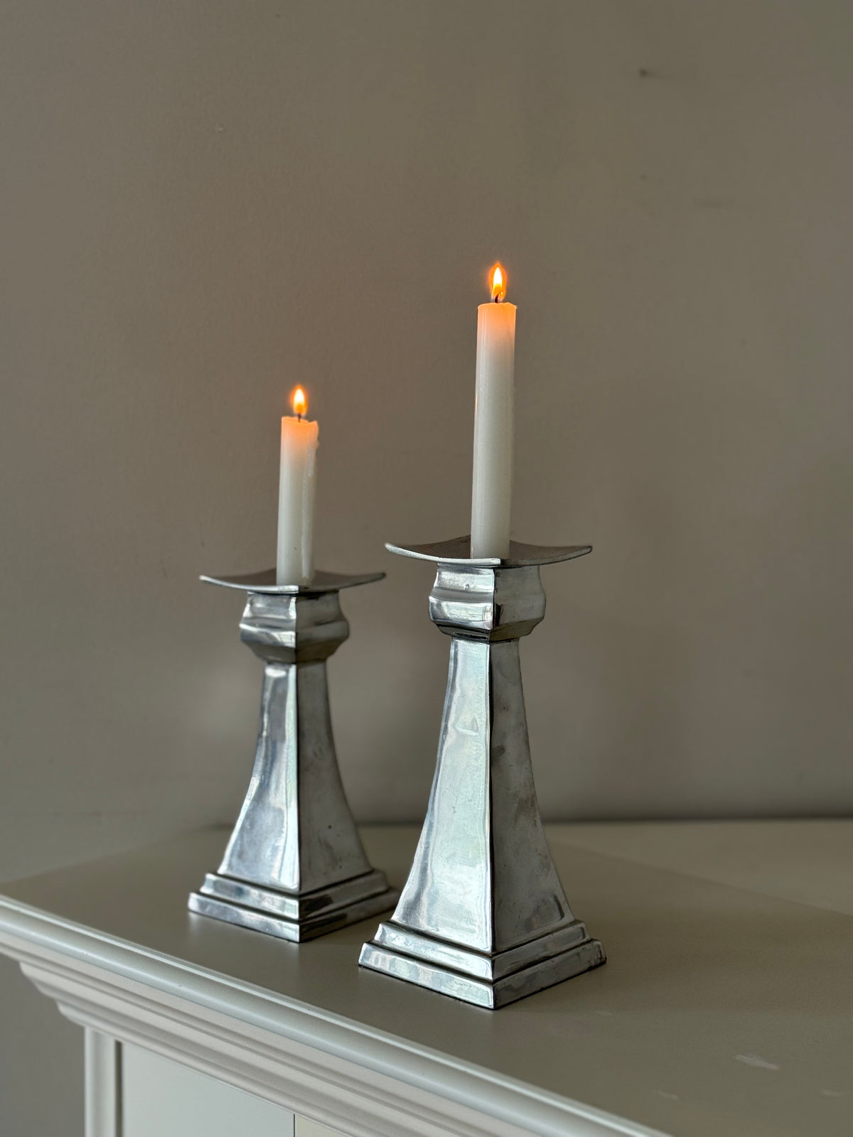Vintage Silver-Tone Architectural Candle Holders – Set of 2