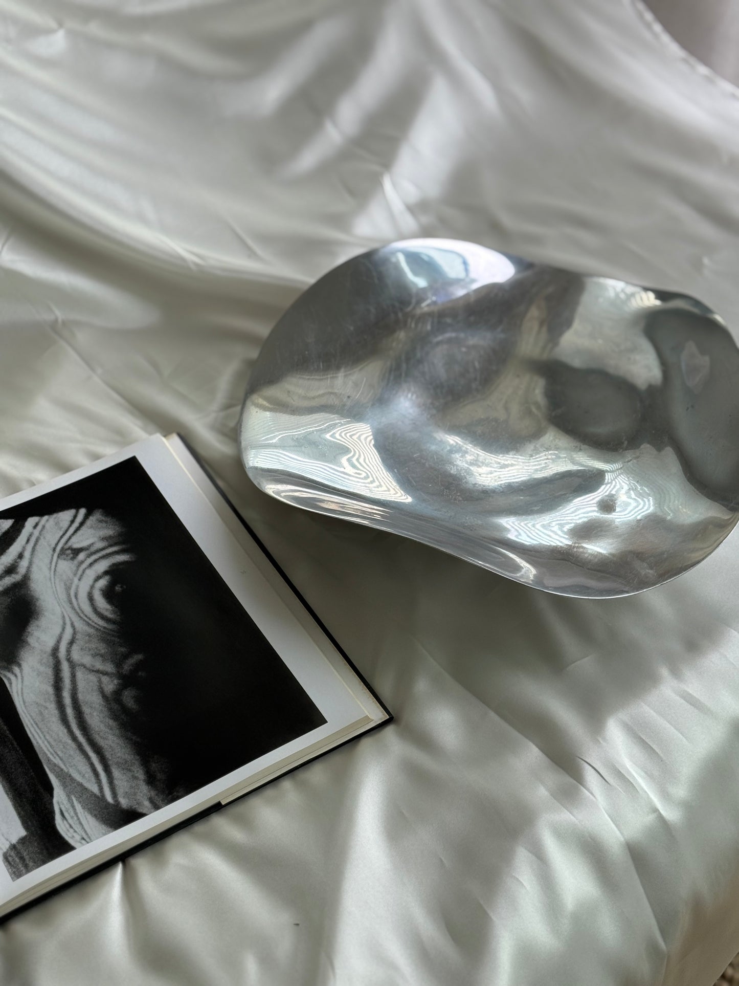 Footed Pewter Centerpiece Bowl – Biomorphic Wave Tray