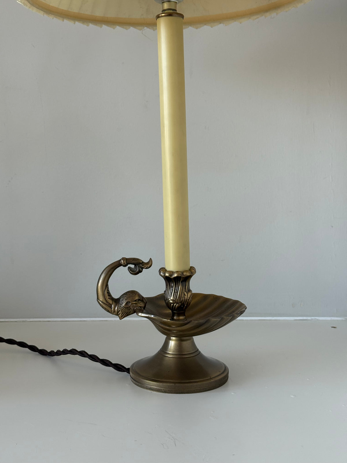 Vintage Brass Shell Table Lamp