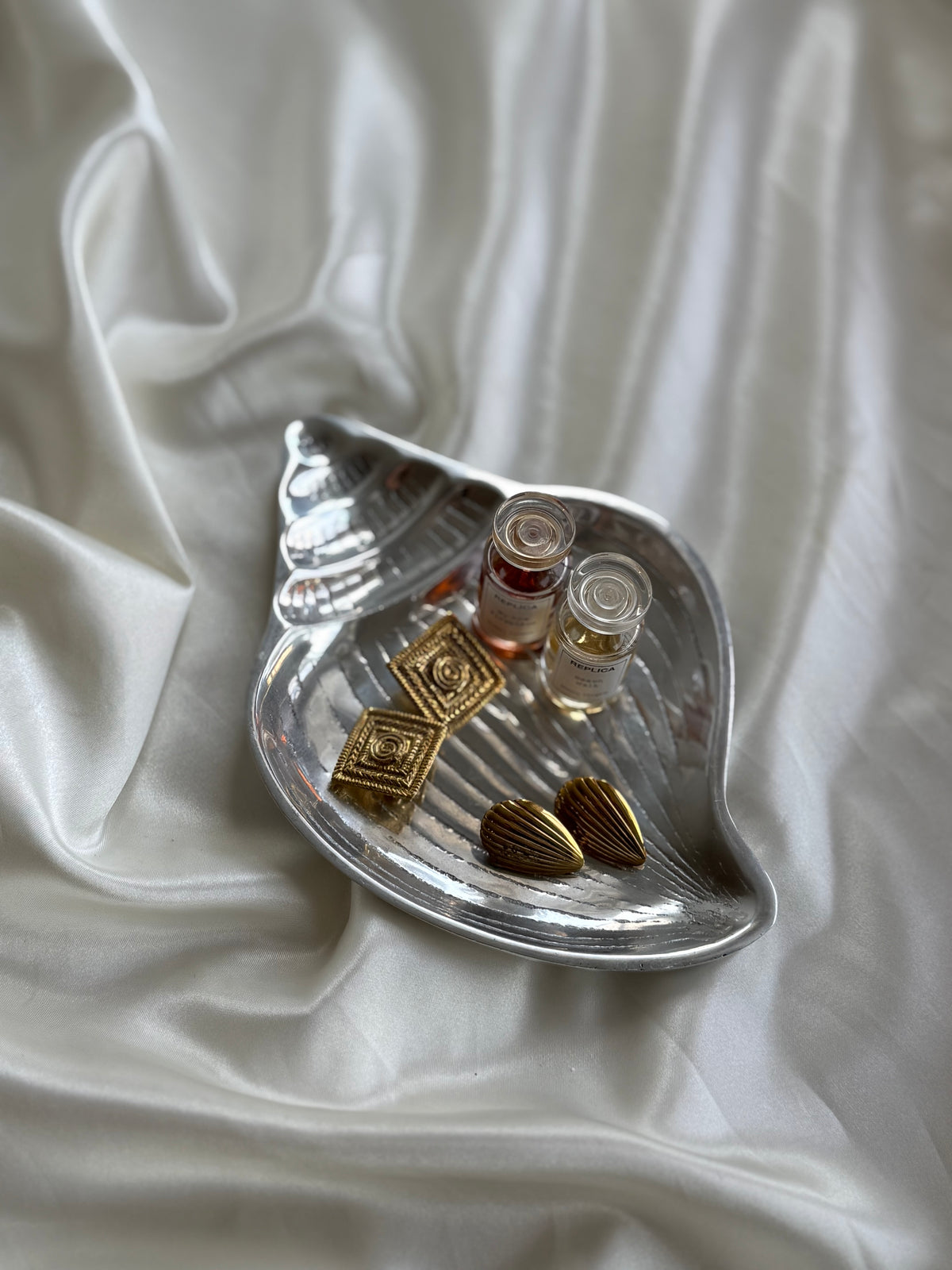 Vintage Silver Tone Conch Shell Trinket Dish