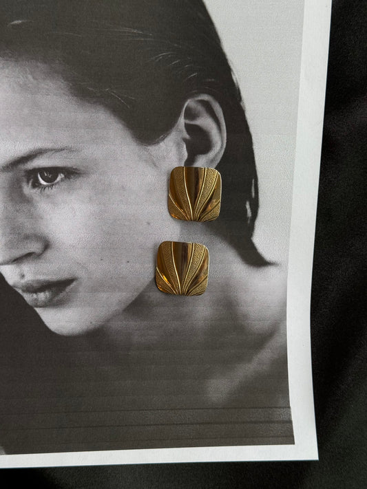 Lightweight Vintage Textured Swirl Gold-Tone Clip-On Earrings