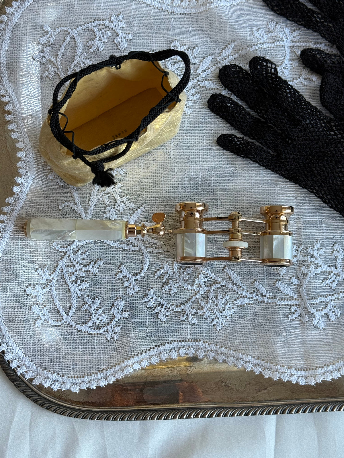 Mother-of-Pearl Opera Glasses | Elegant Theatre Binoculars