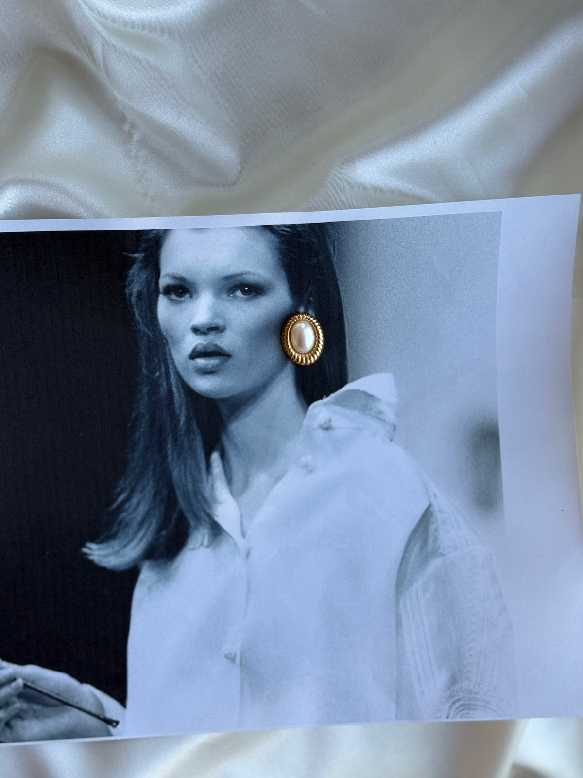 Vintage Pearl-Style Gold-Tone Stud Earrings